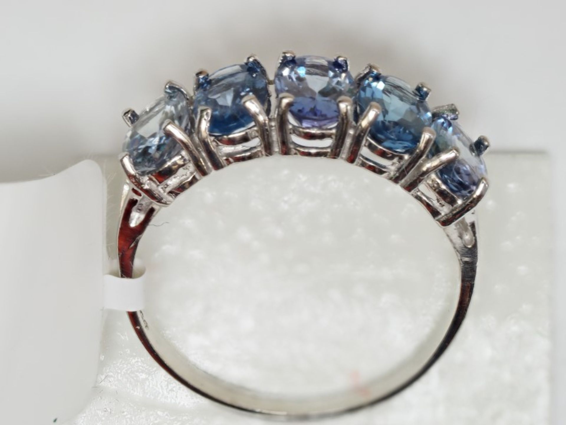 10kt White Gold Tanzanite (2.5ct) Ring Insurance Value $1500 - Image 3 of 4
