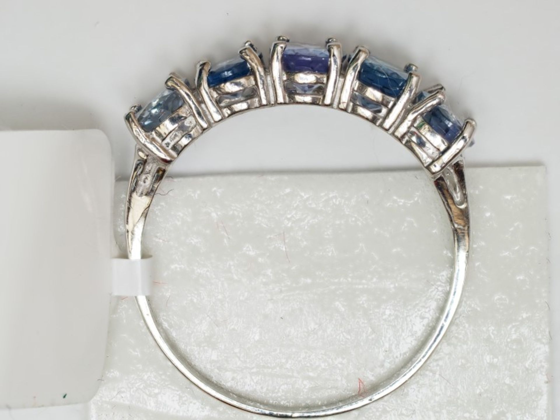 10kt White Gold Tanzanite (2.5ct) Ring Insurance Value $1500 - Image 2 of 4