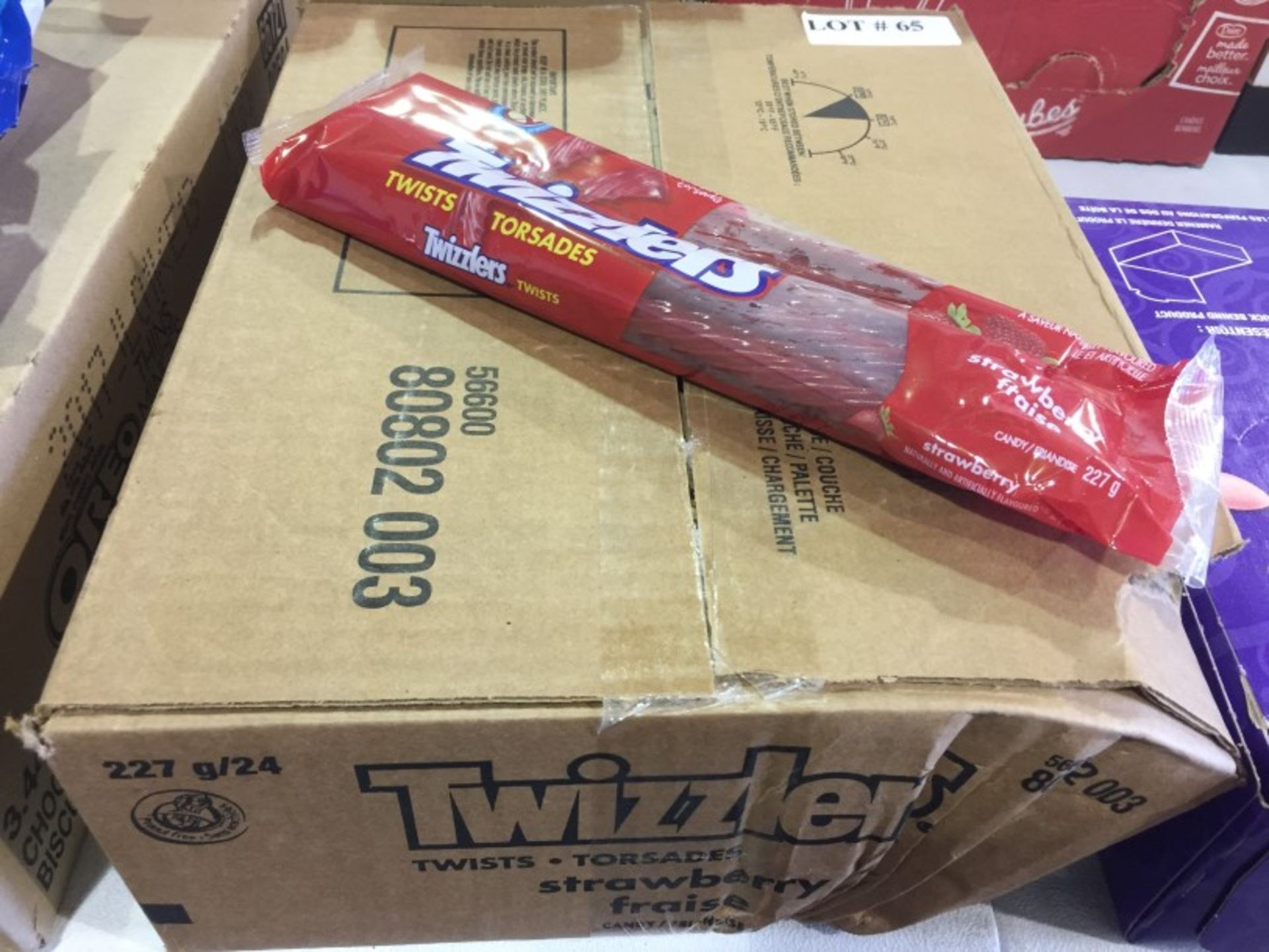 Twizzlers Twist Case-Strawberry Flavor