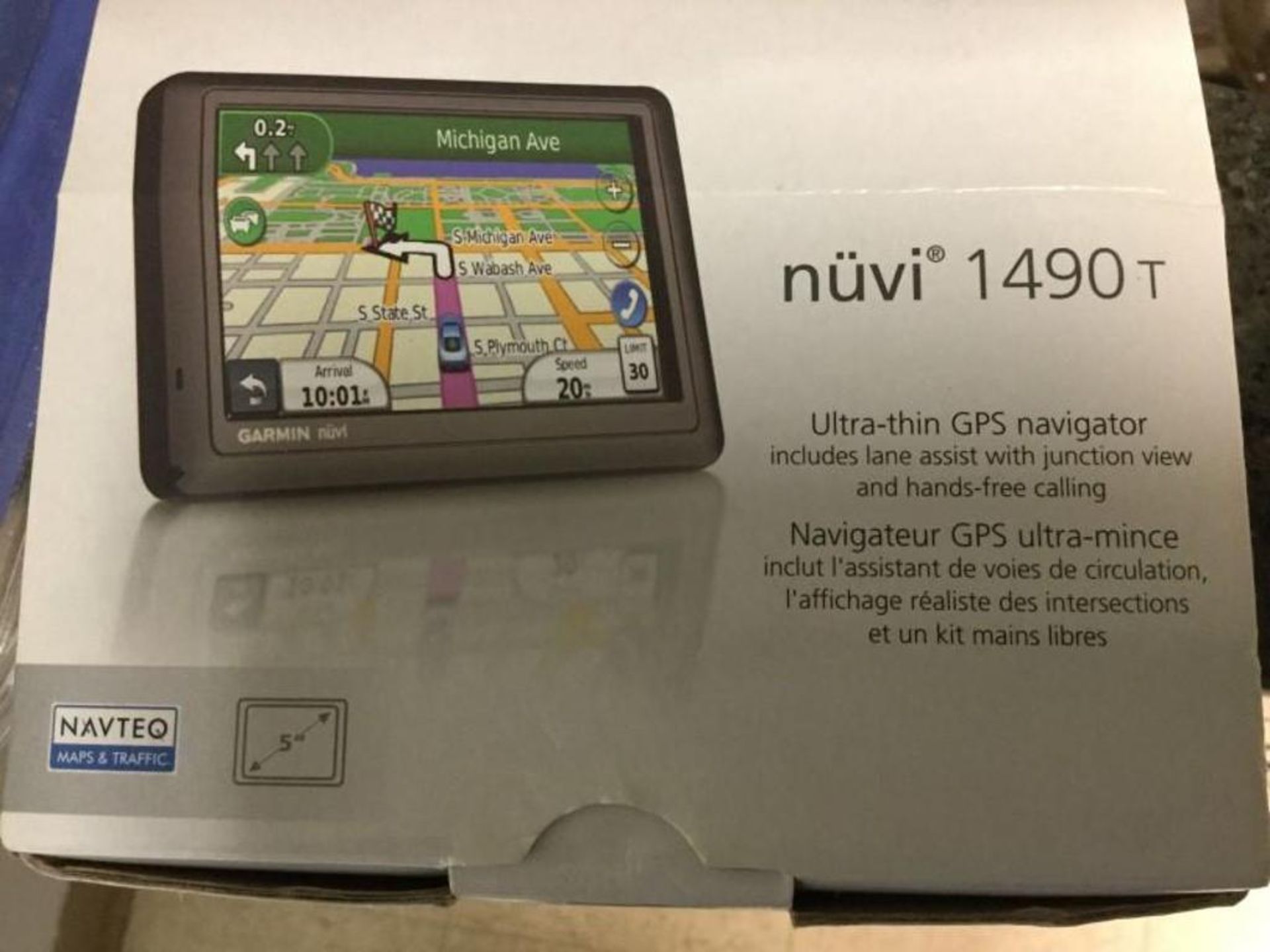 Garmin Nuvi 1490T GPS with mount and accessories
