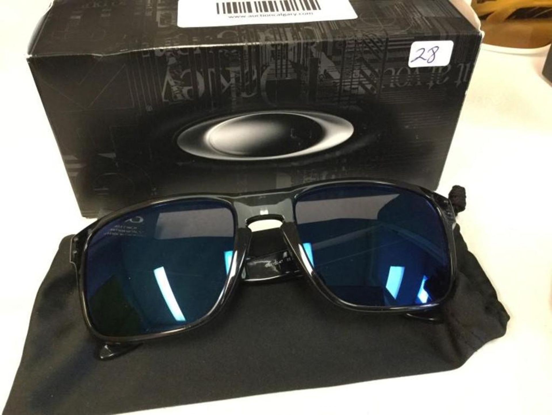 NEW Oakley Sunglasses - Image 2 of 2