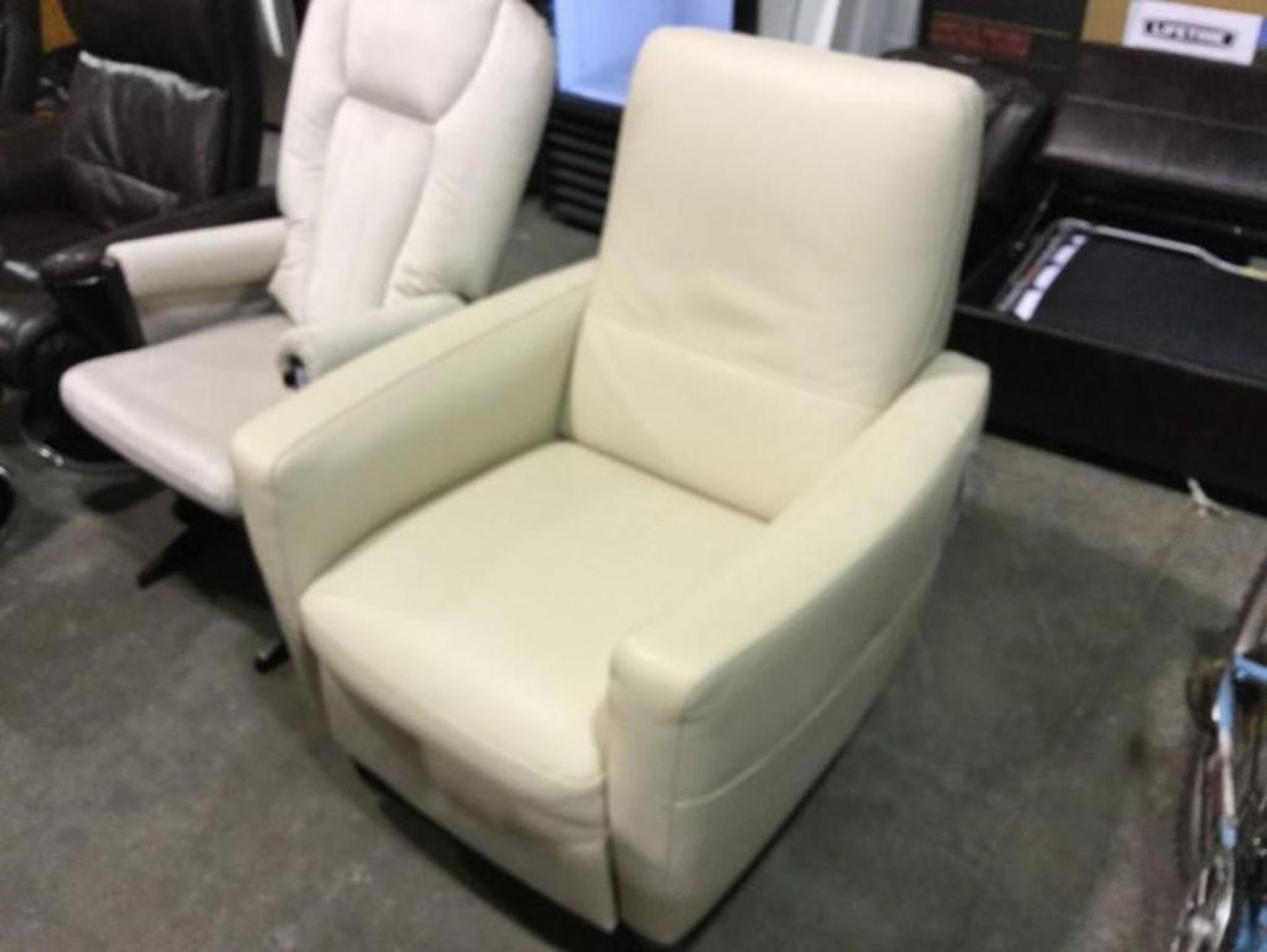 New White leather Recline