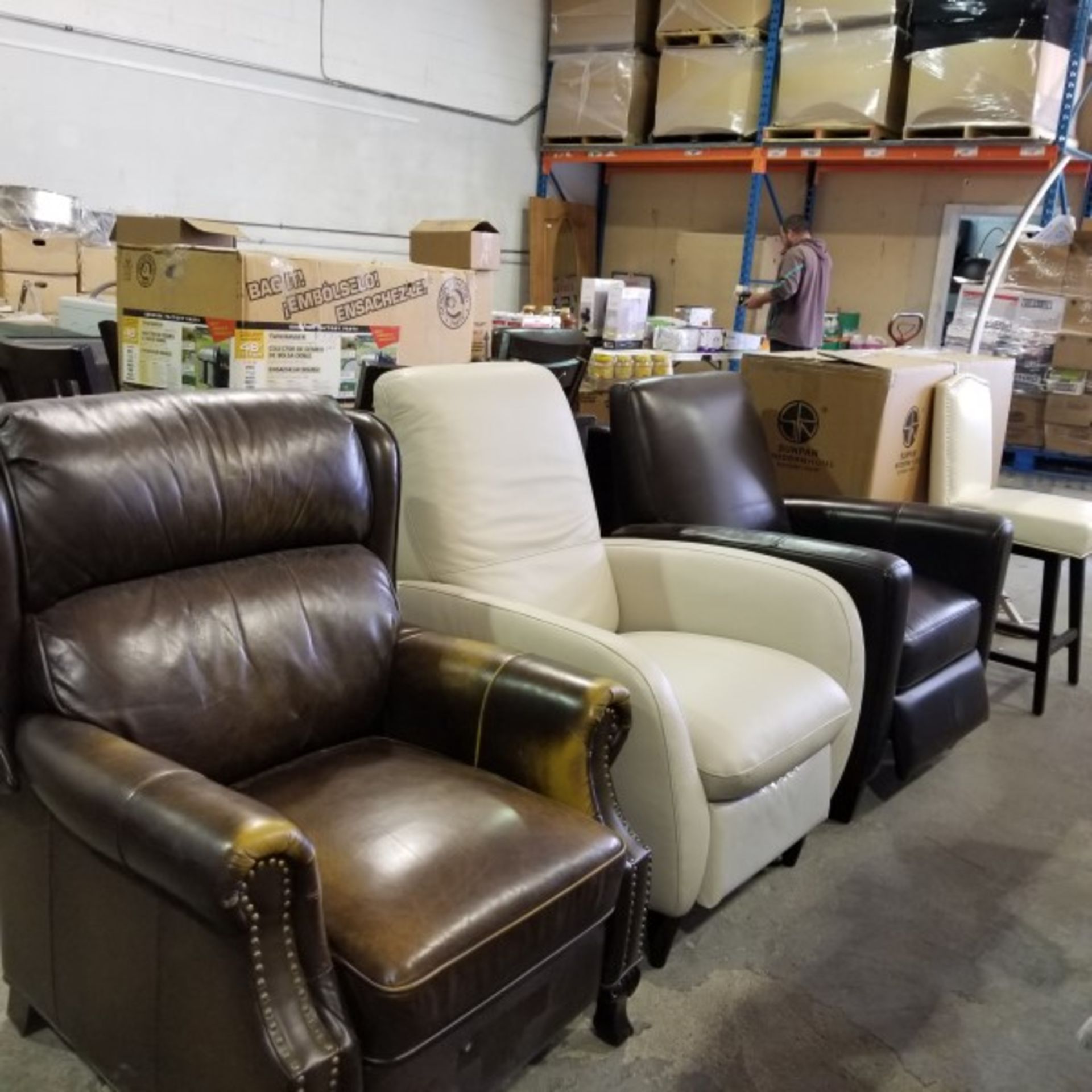 WEDNESDAY, SEPTEMBER 20 @ 6:30 PM FREIGHT AUCTION OVER 400 LOTS - Image 3 of 6