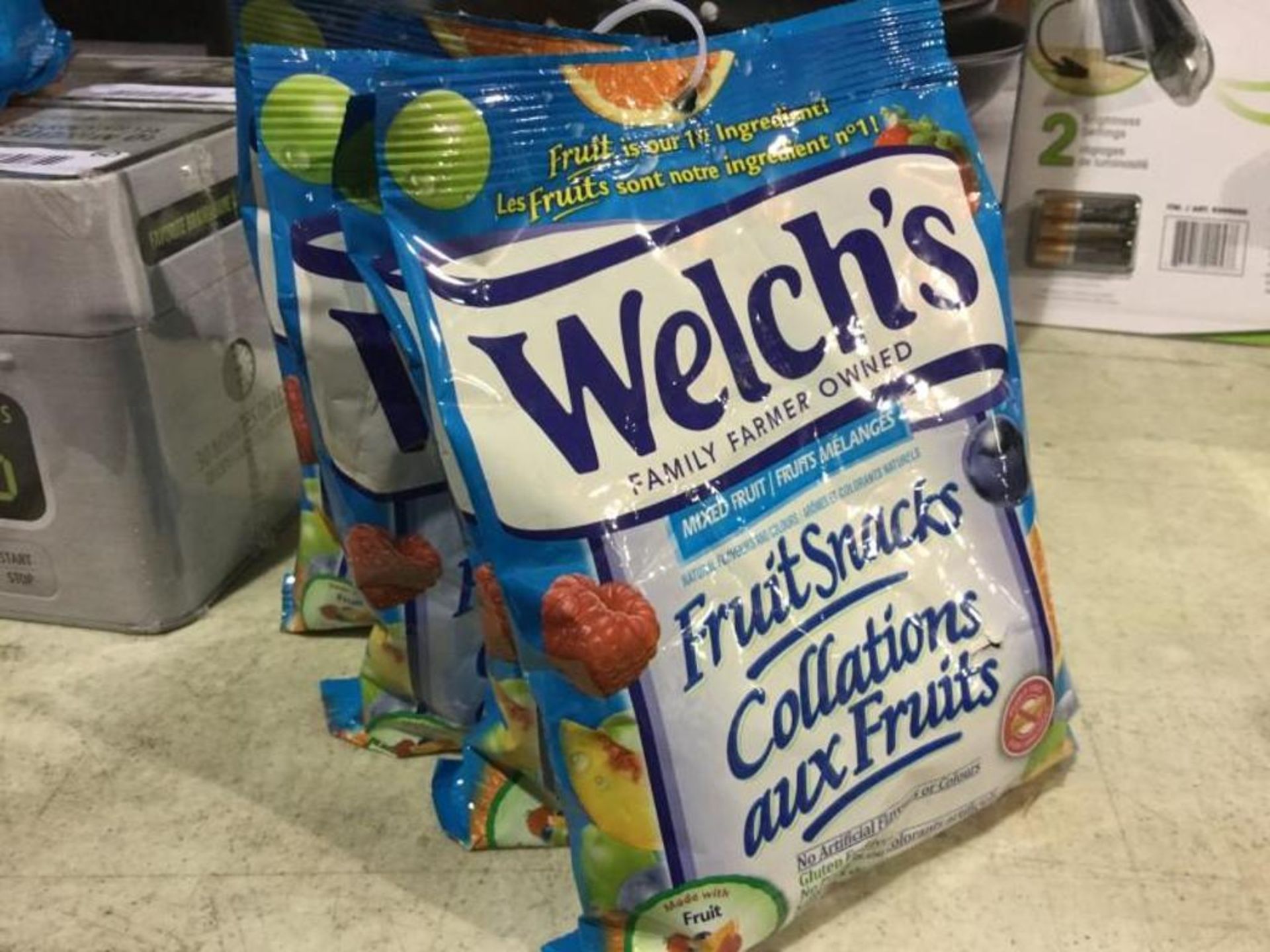 lot of 4 bags Welch's fruit snacks