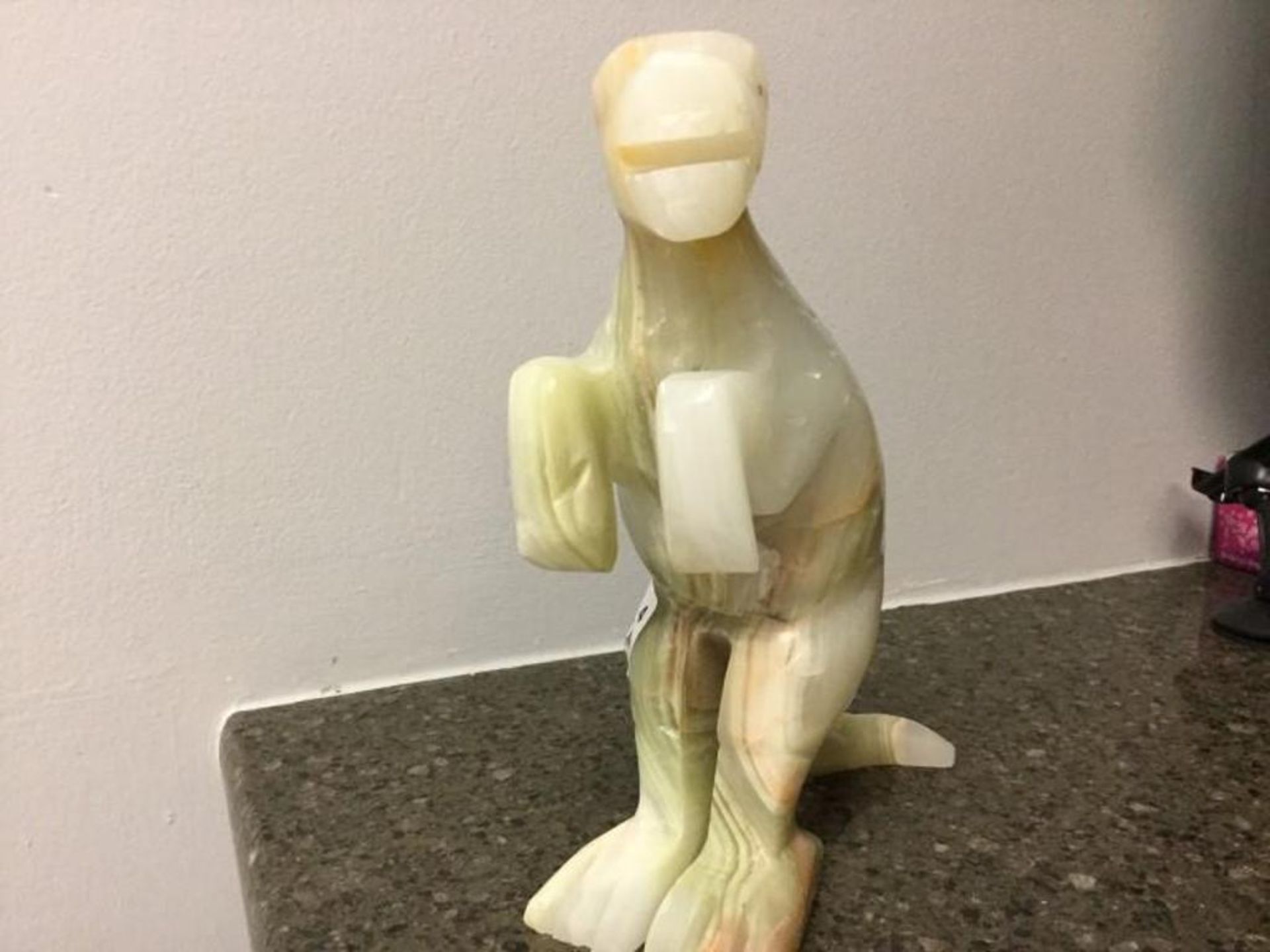 Marble statue - Dinosaur - hand carved - Image 2 of 3