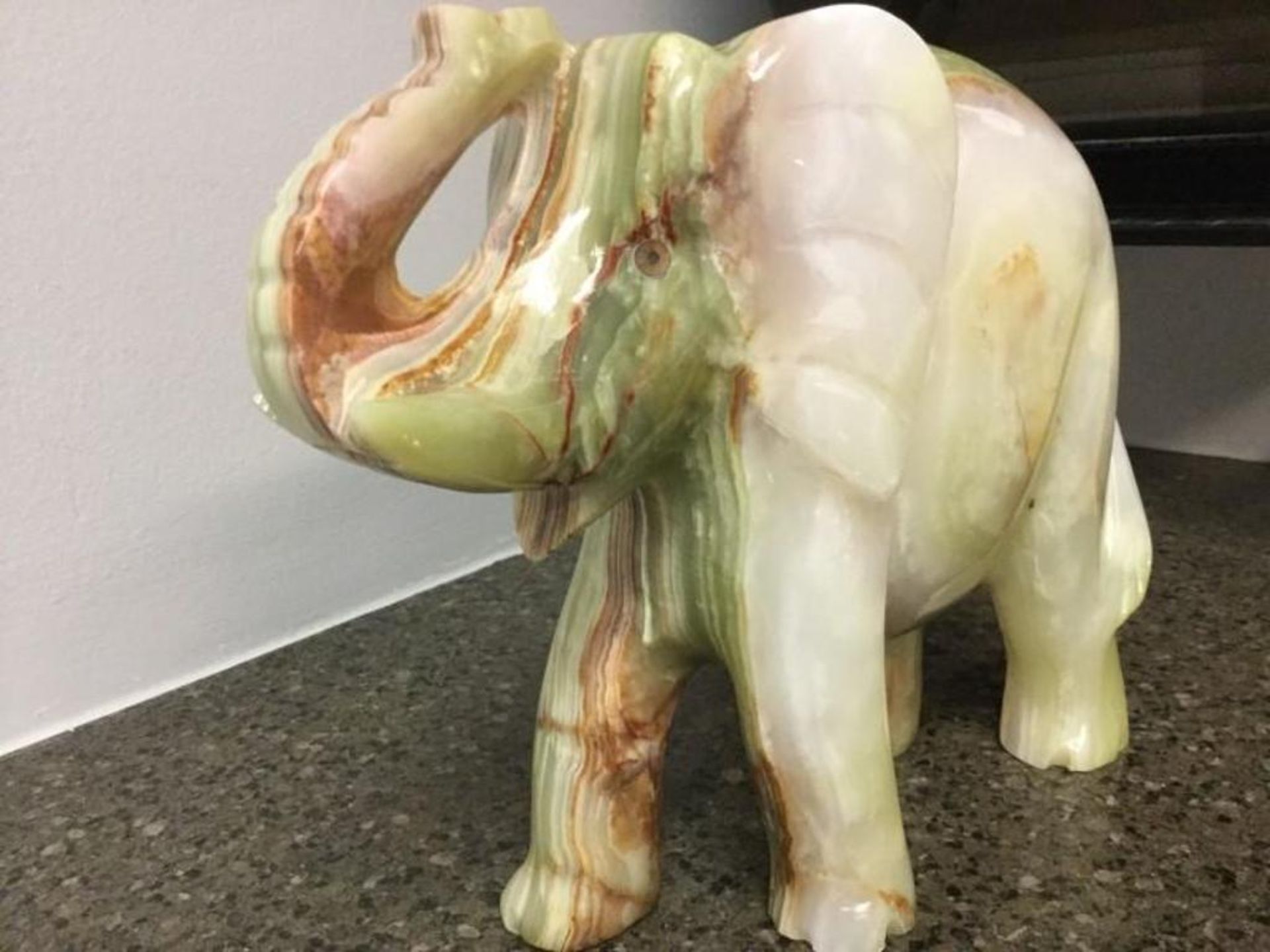 Marble Elephant Hand carved - Image 2 of 2