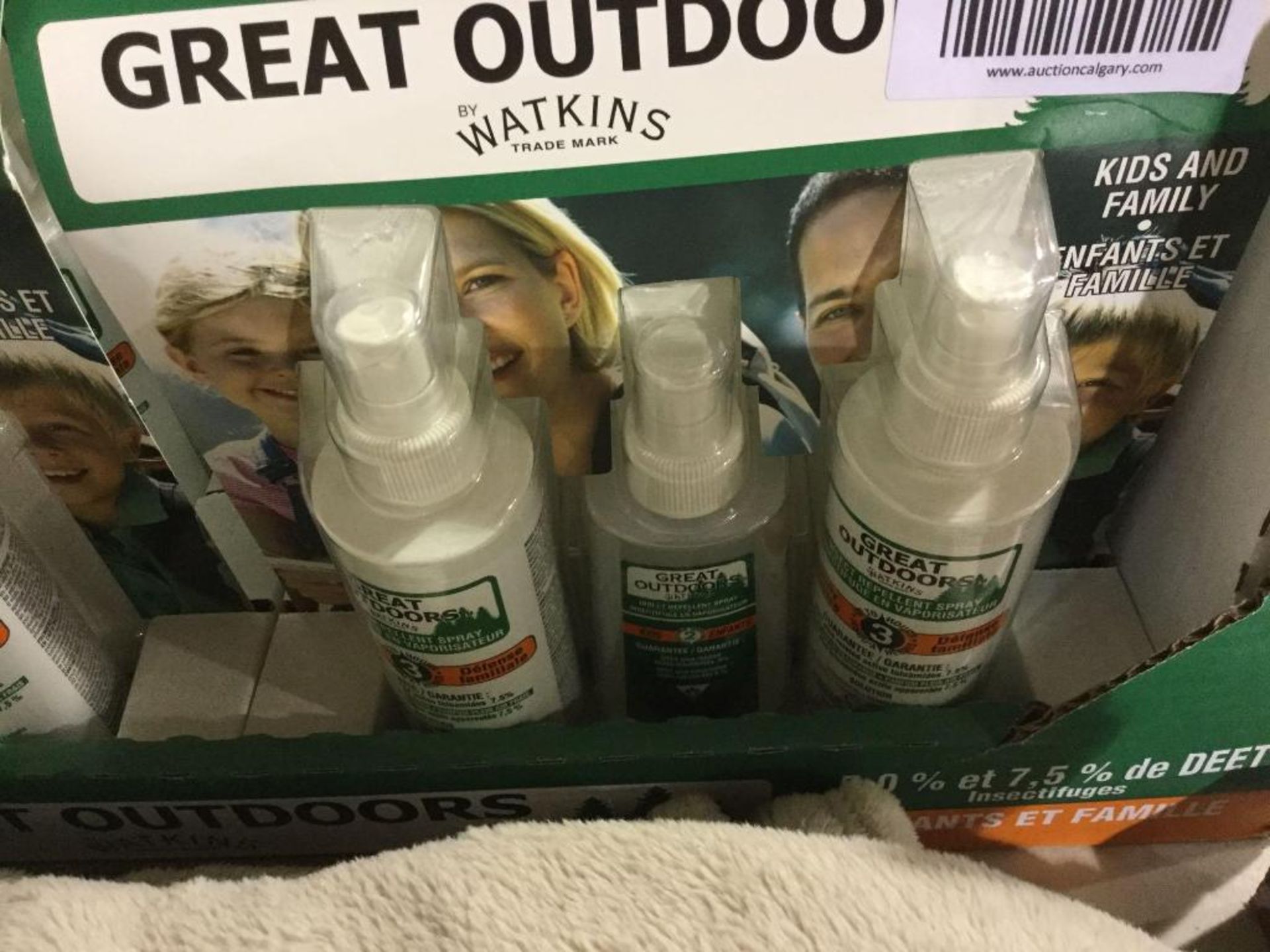 Watkins - Great Outdoor Bug repellent set