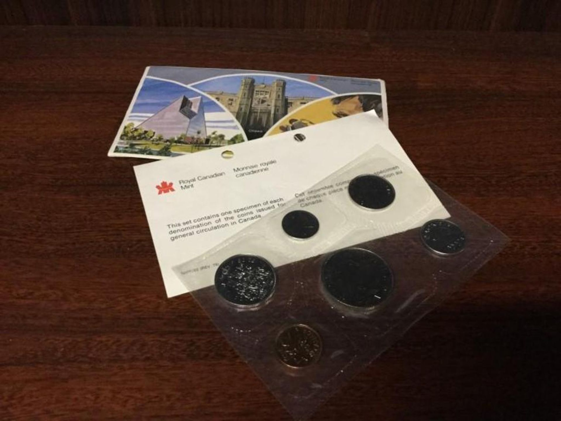 1979 Canadian Coin set includes keep sake envelope