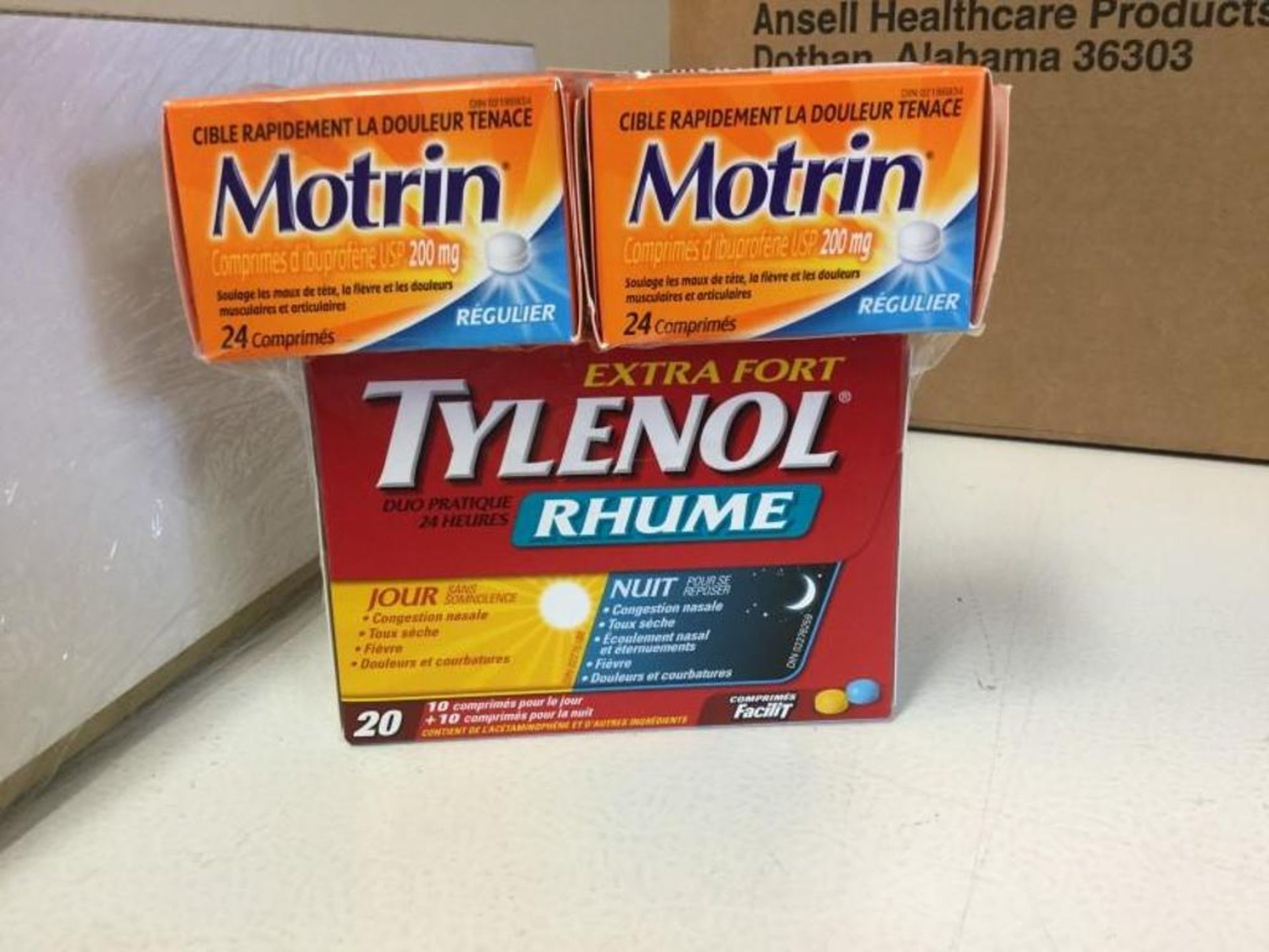 Lot of 3 - 2x Motrin 24 caplets bottles and 1 box of 20 tablets Tylenol 24 hour cold