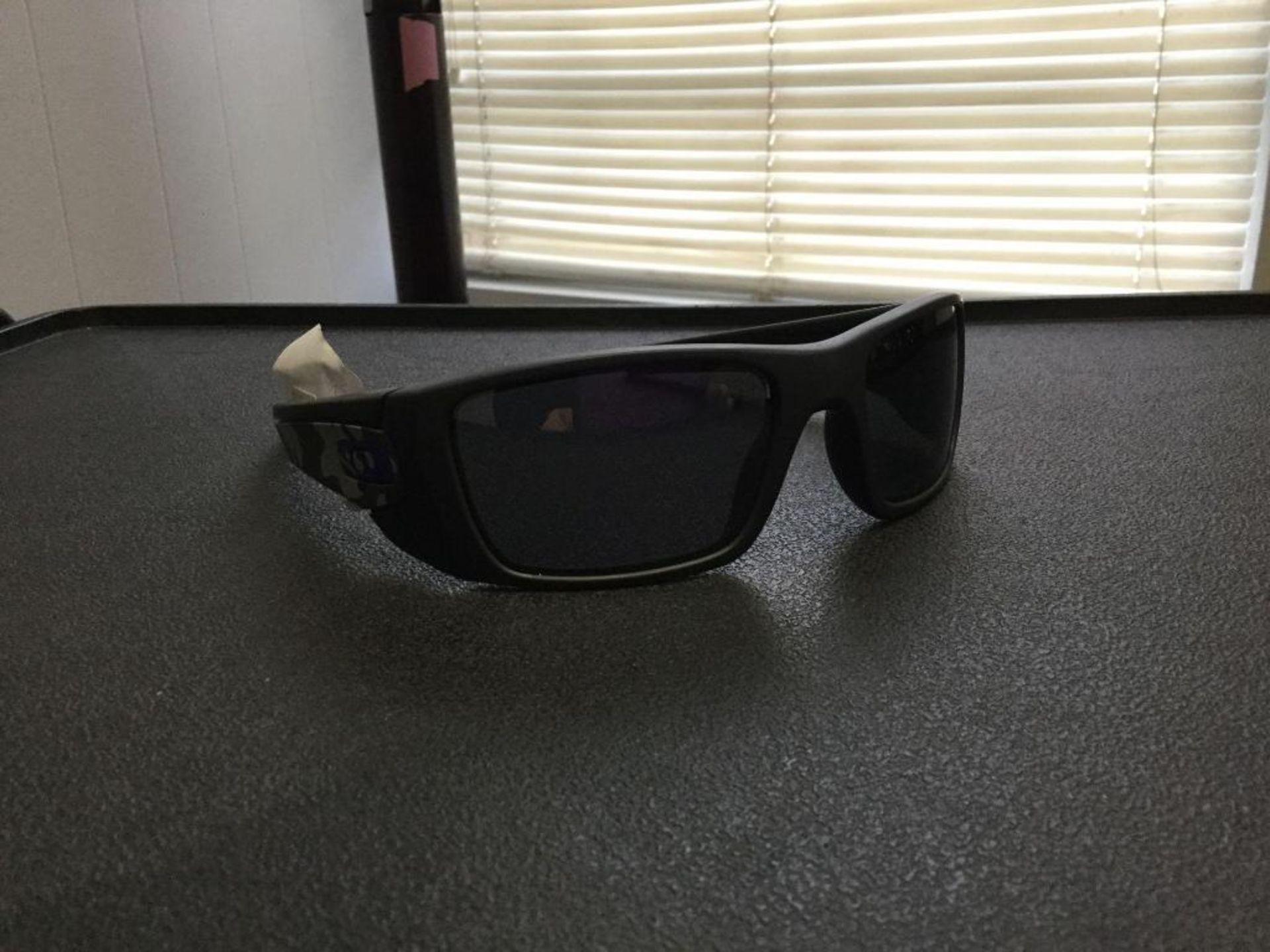 Oakley Sunglasses Black Frames with Camo details value 170 - Image 2 of 2