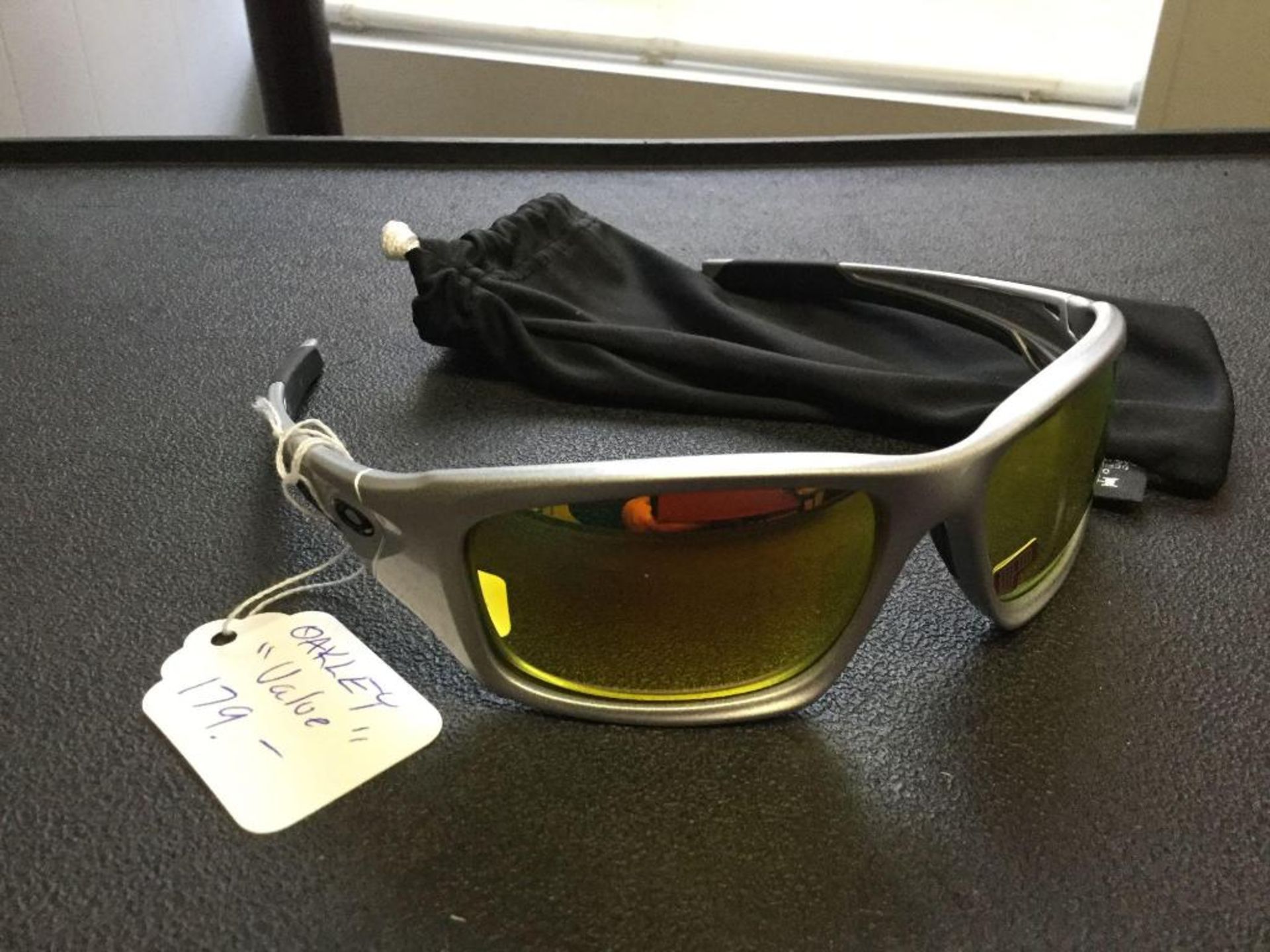 Oakley "Value" Sunglasses silver/grey frames value 179 - Image 2 of 2