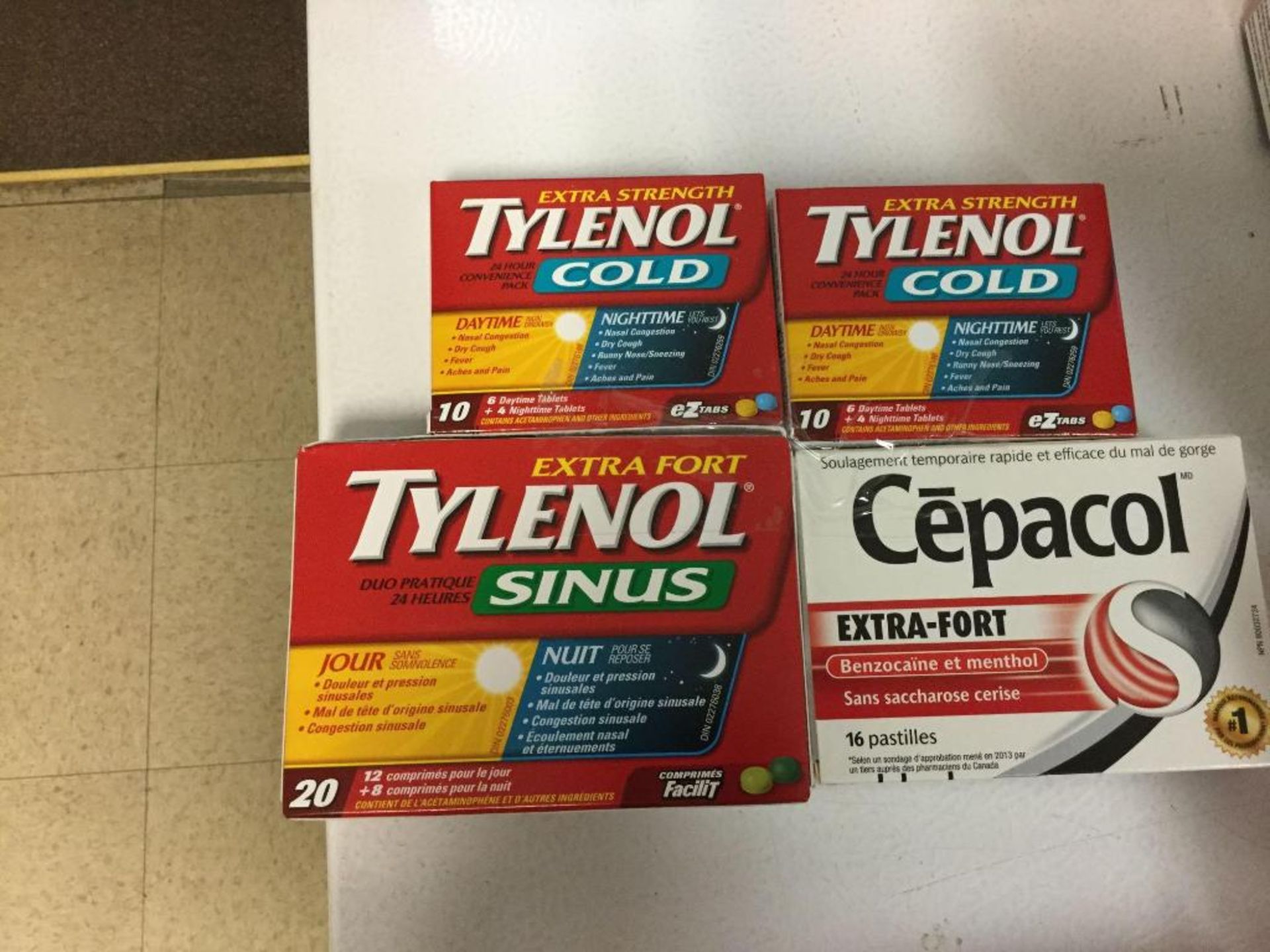 Lot of 4 - Tylenol Cold, Tylenol Sinus, and Cepacol