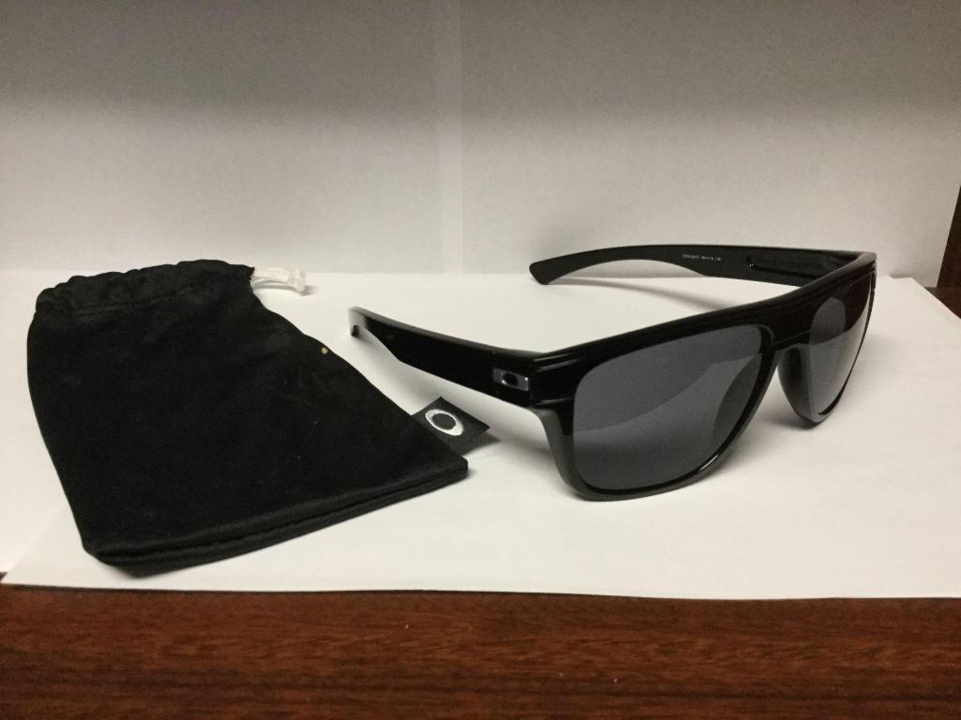 Oakley Sunglasses - Value 100