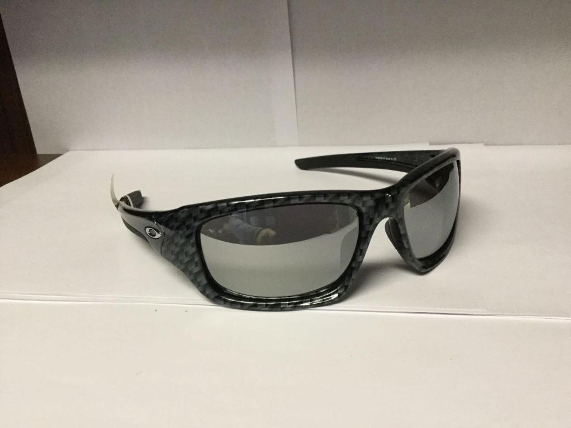 Oakley Valve Sunglasses Value $175
