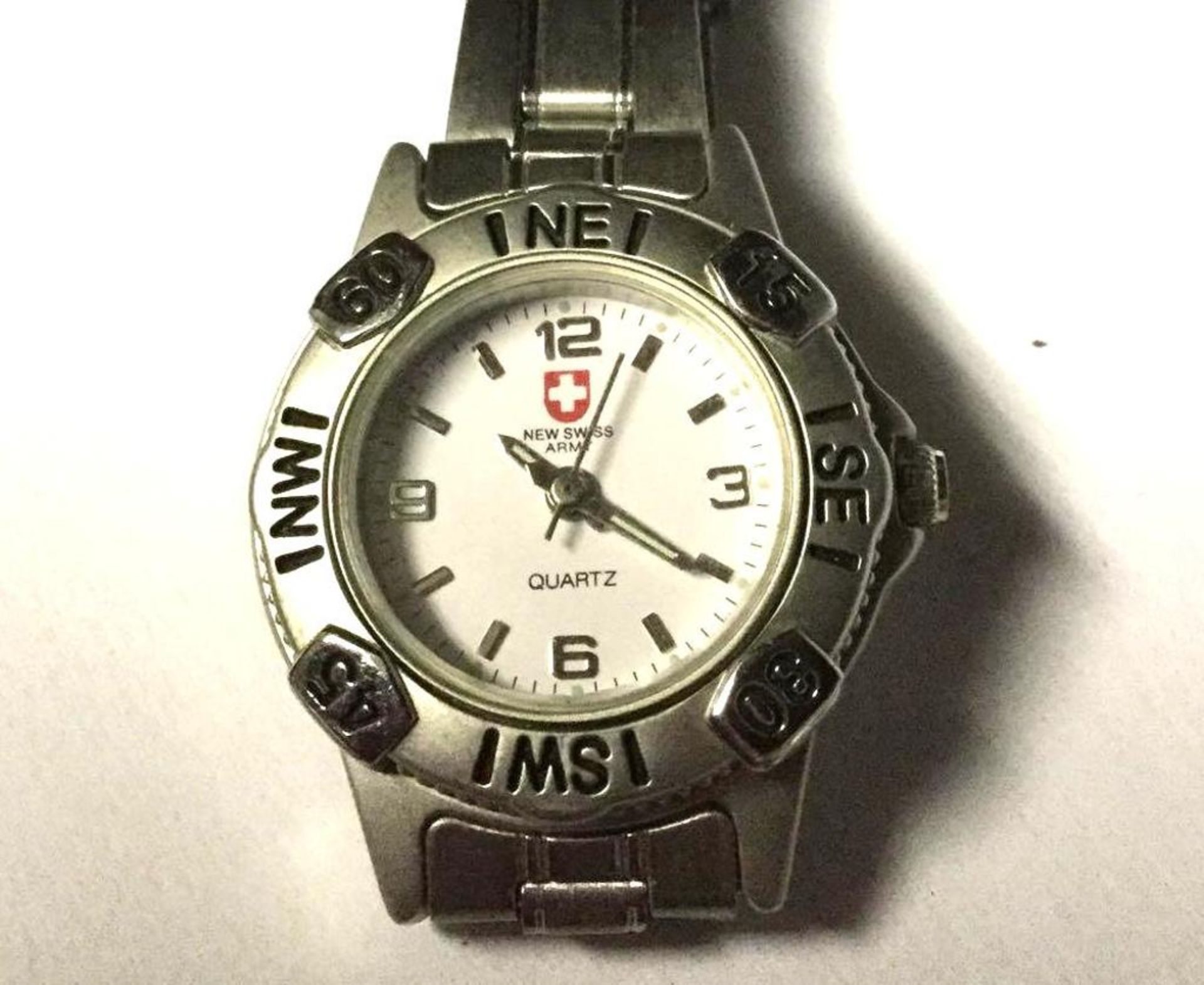 New Swiss Army Quartz watch - Image 2 of 2