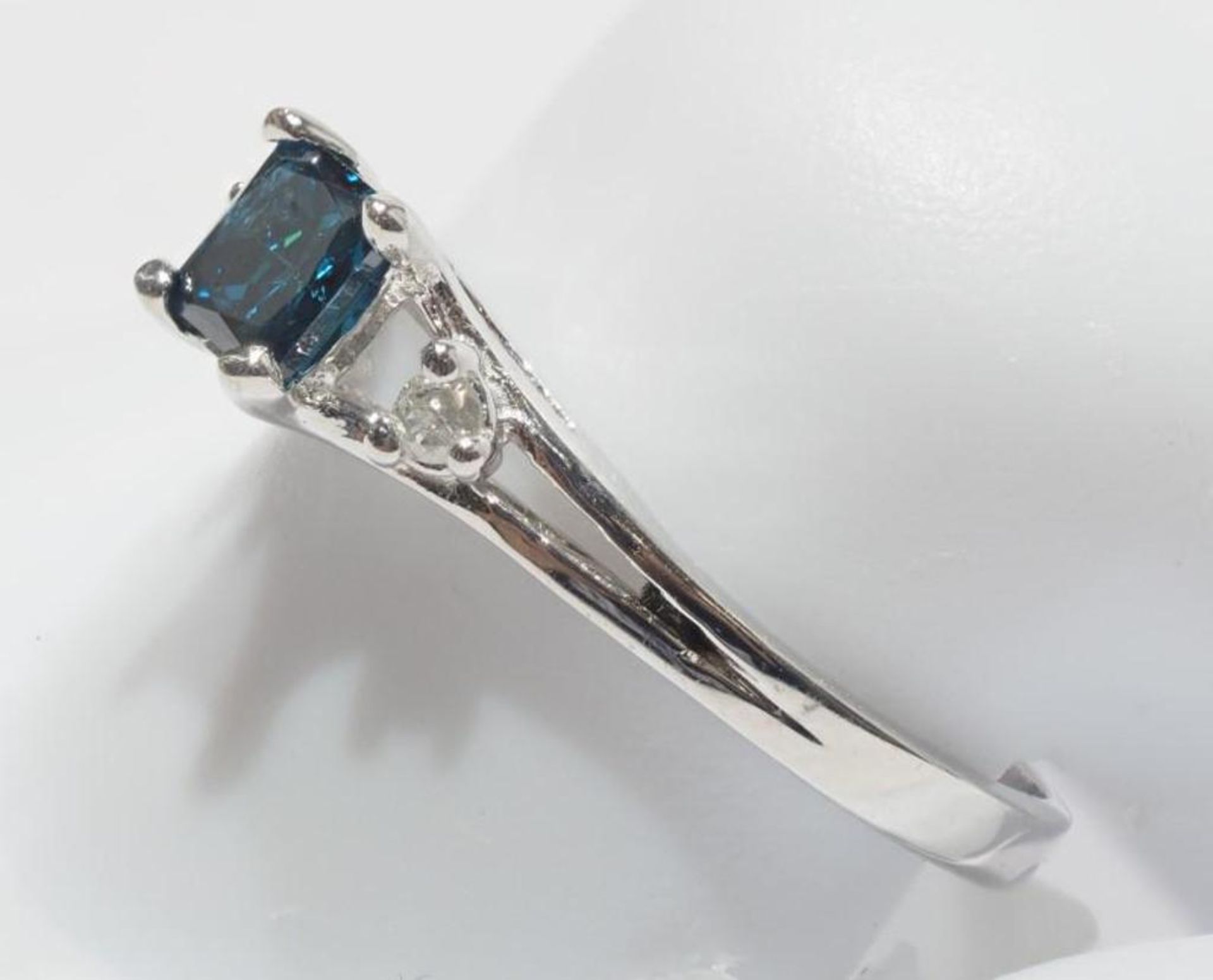 14K White Gold Blue Diamond (0.50ct) and White Diamond Ring. Insurance Value $3200 - Image 2 of 3