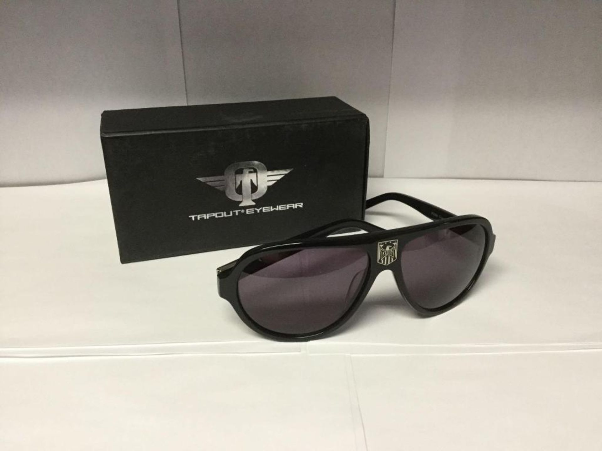 Tapout Eyewear Sunglasses with box and bag