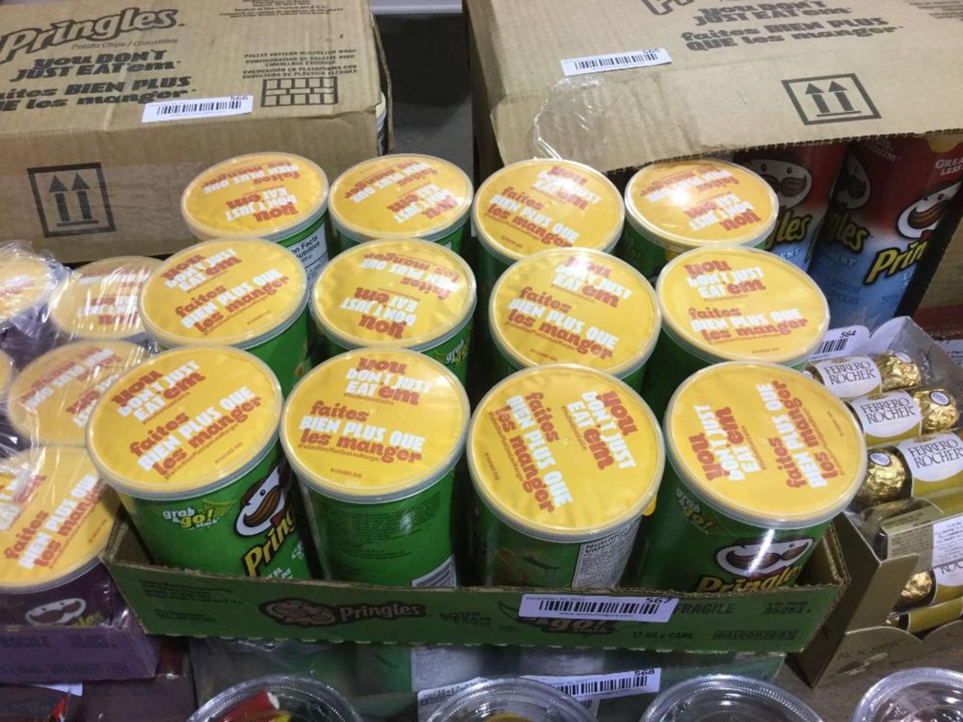 Case of 12 x 68 g Cans Pringles Sour Cream and Onion - Image 2 of 2