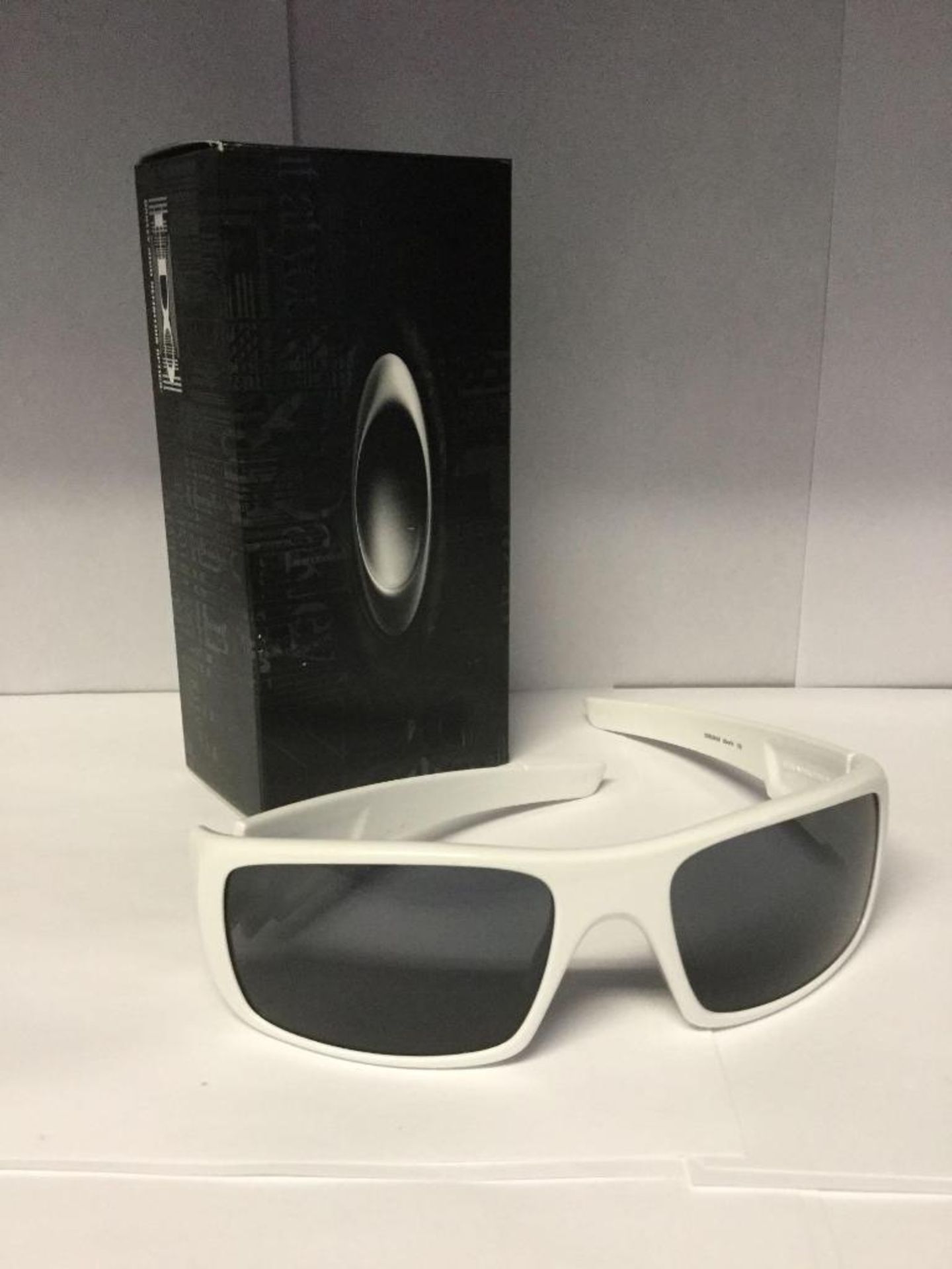 Oakley Sunglasses with box and bag