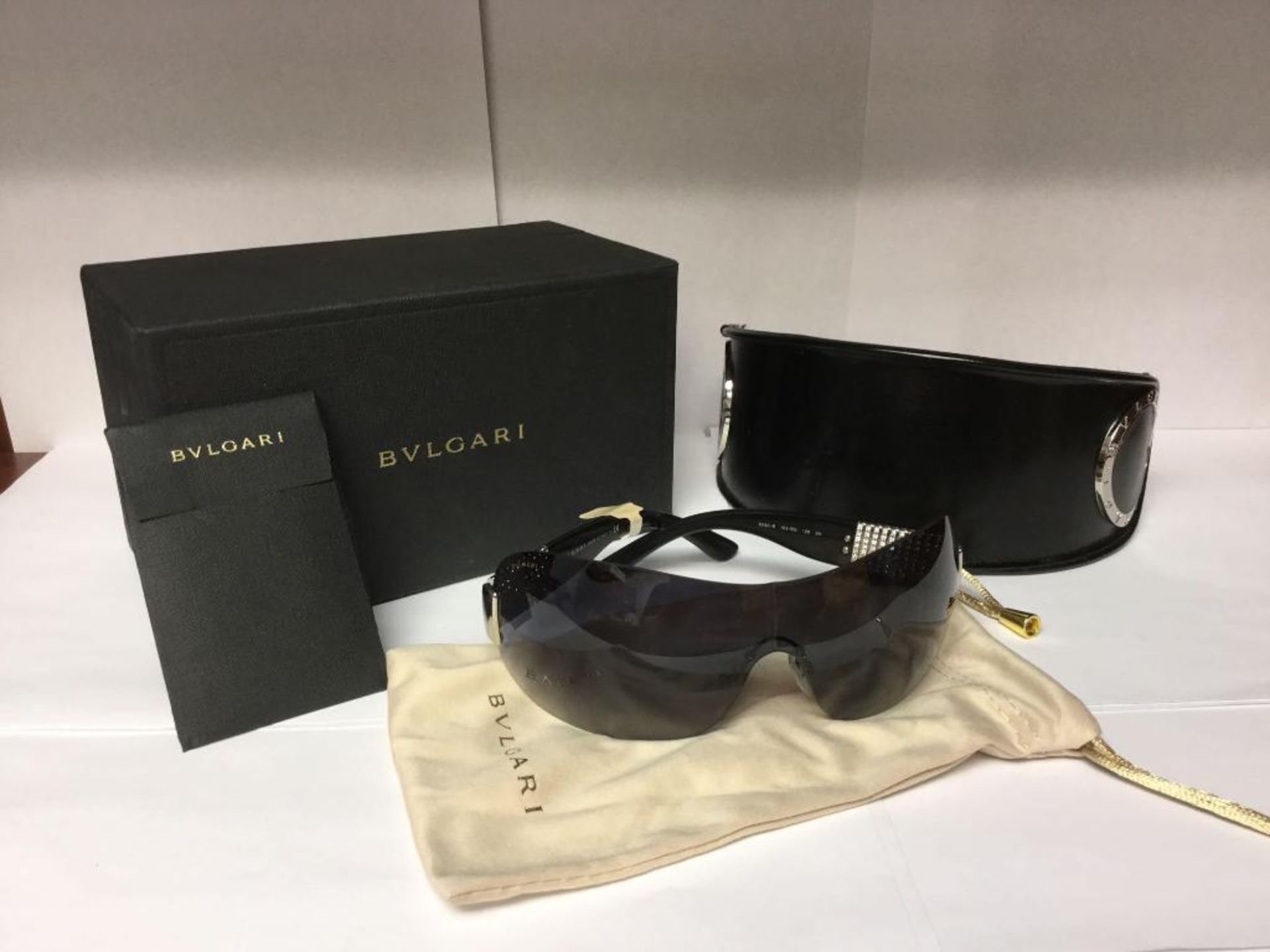 BVLGARI Sunglasses with case, box, and bags Value $ 503