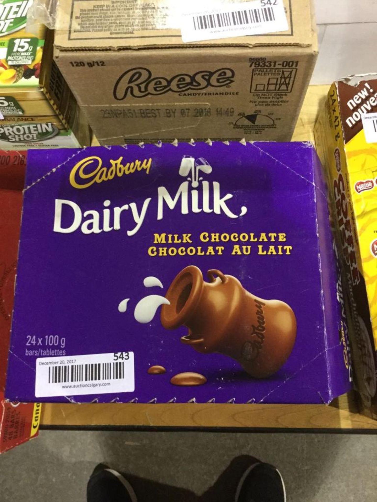 Case of 24 x 100 g Dairy Milk Cars