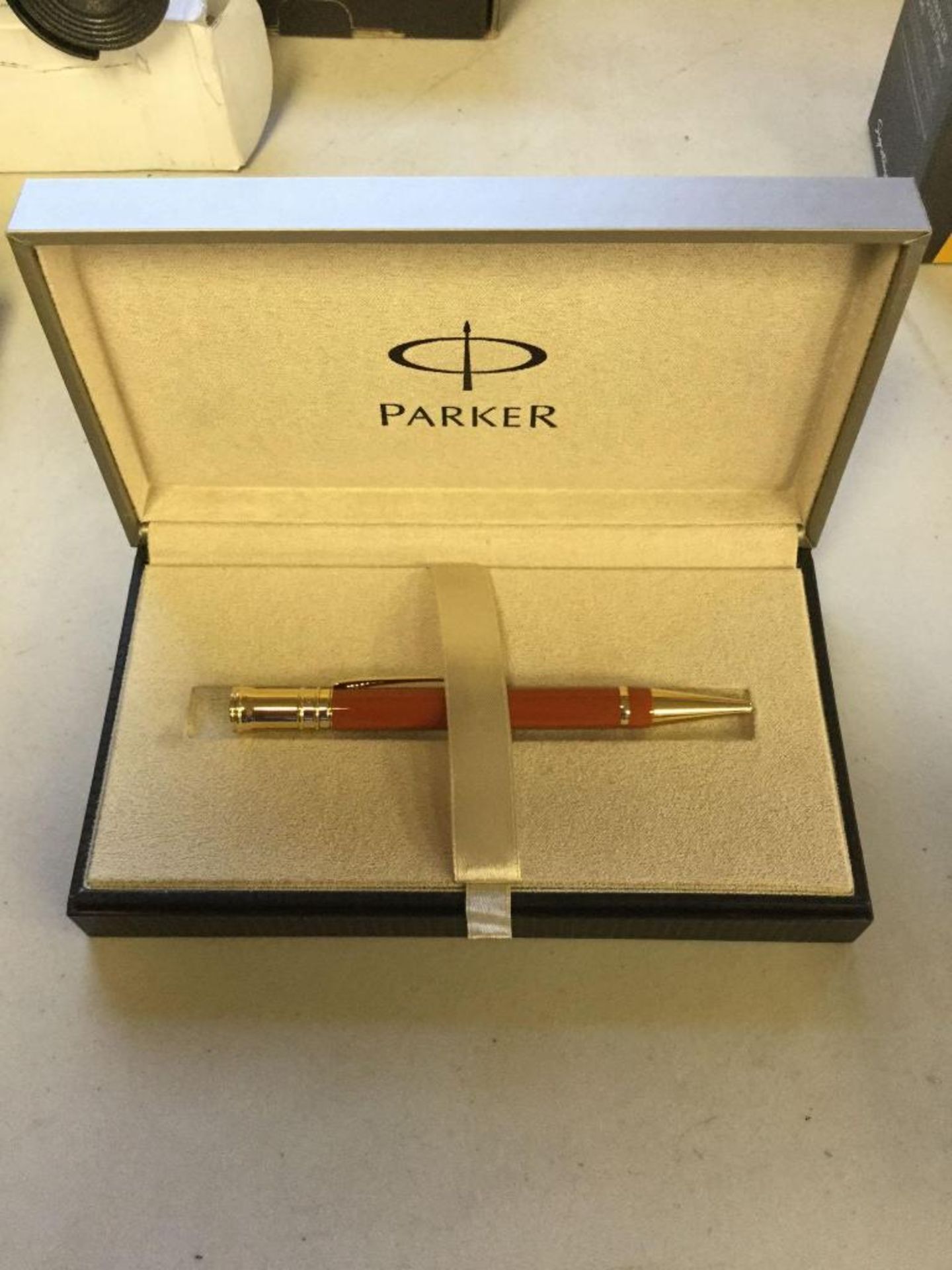 Parker Writing instrument with Case