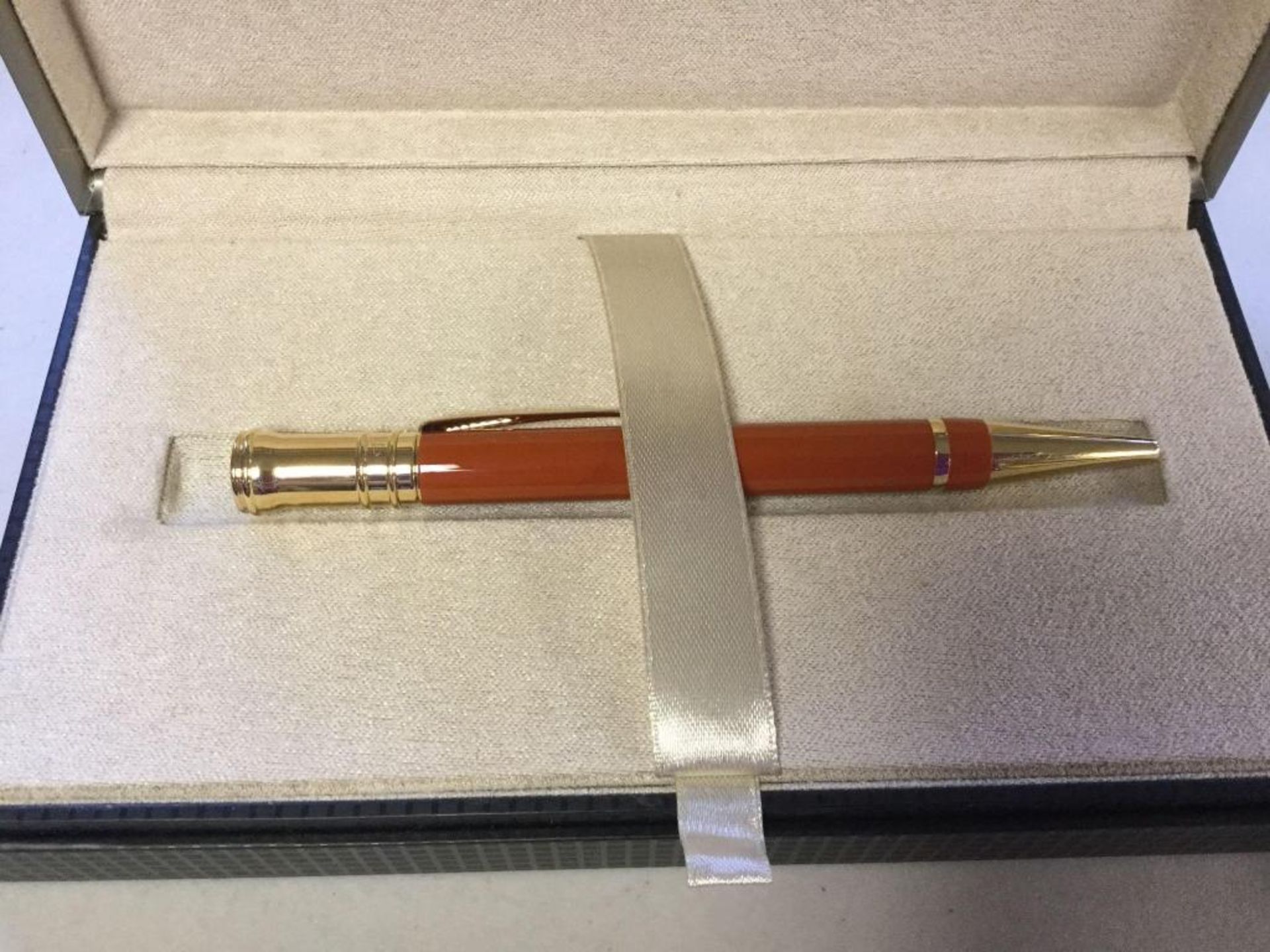 Parker Writing instrument with Case - Image 2 of 3