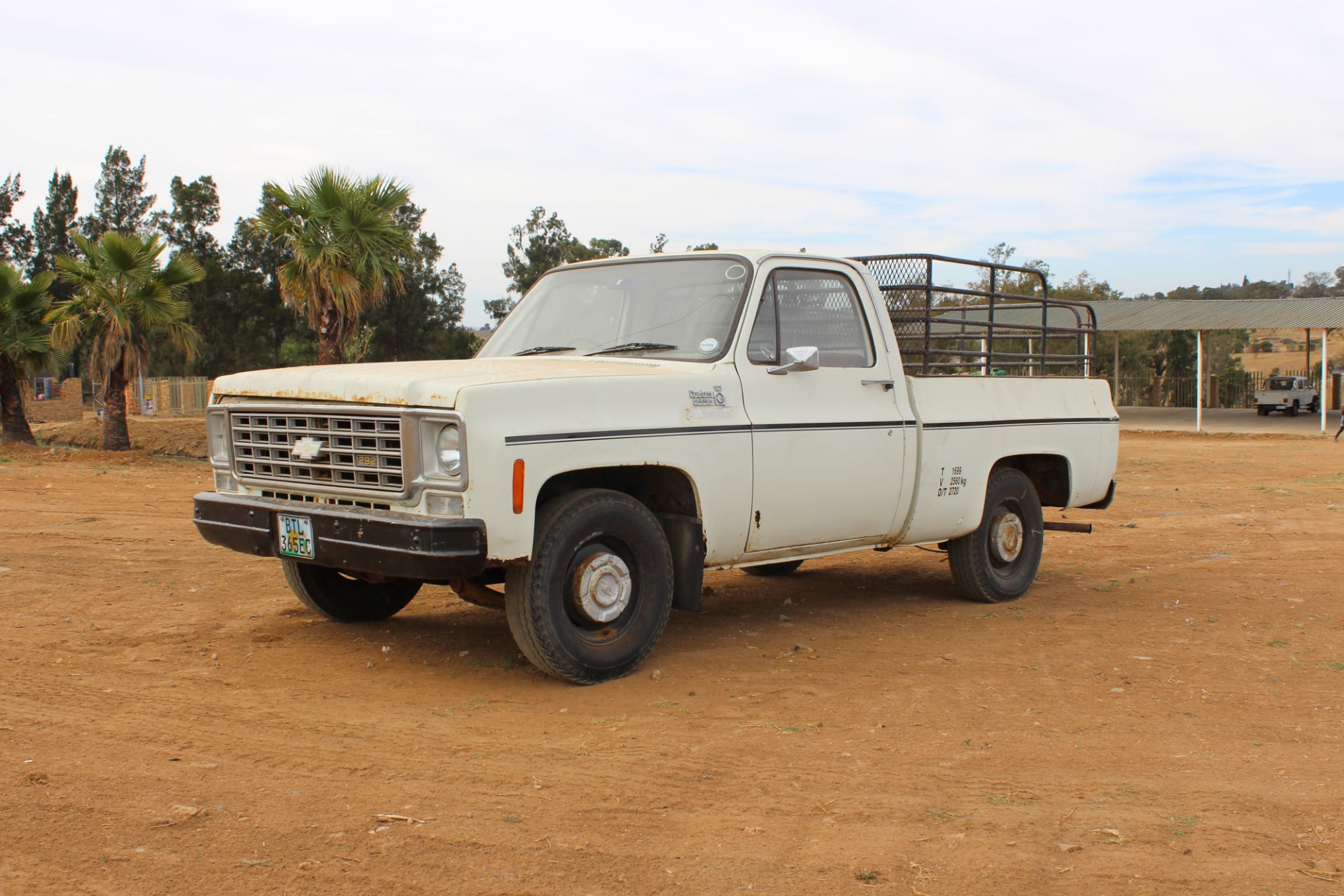 1974 CHEV SINGLE AXLE PICK-UP C10 - Image 2 of 6