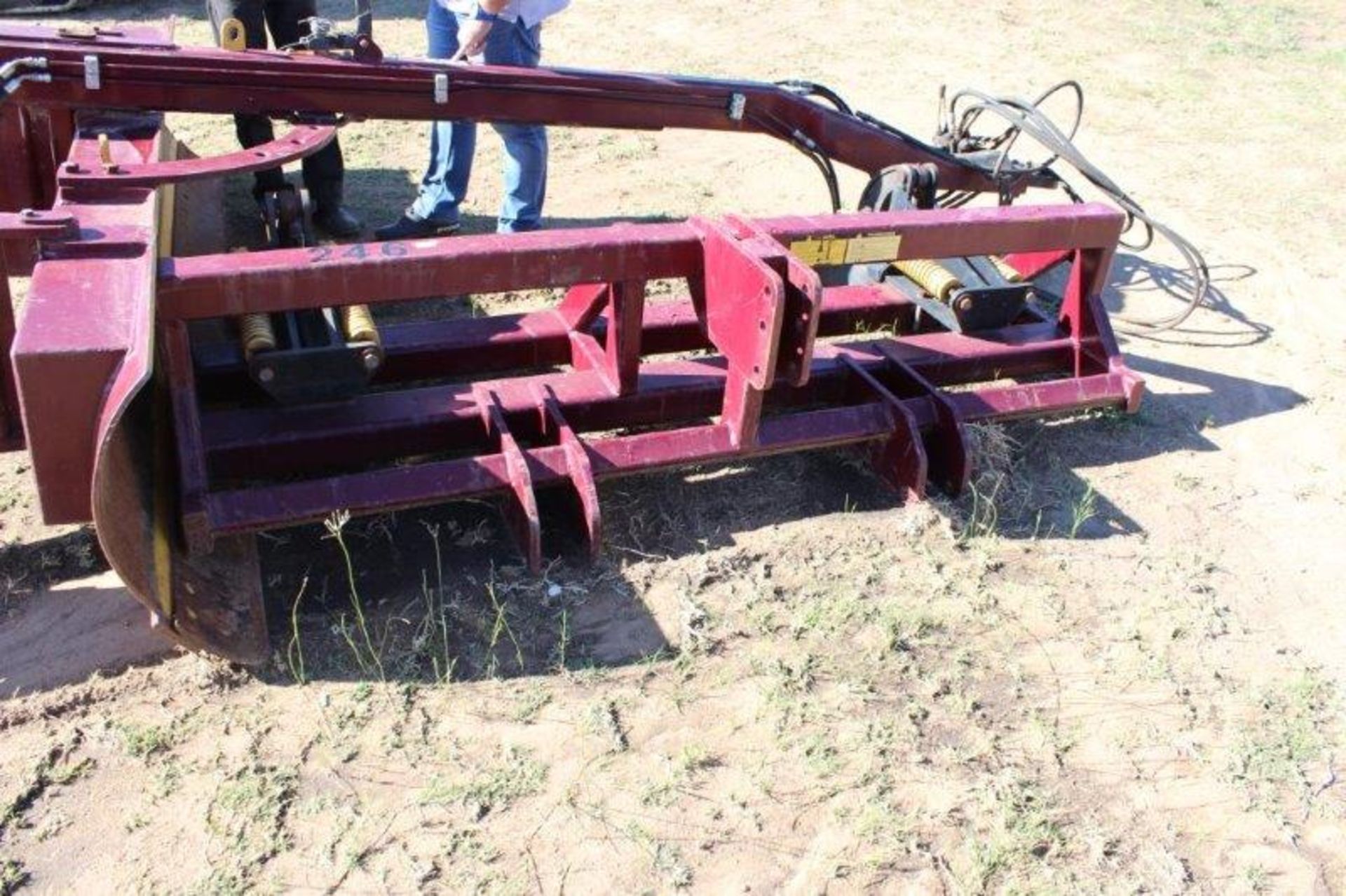 RADIUM TOW BEHIND SCRAPER - LAND PLANE - Image 2 of 5