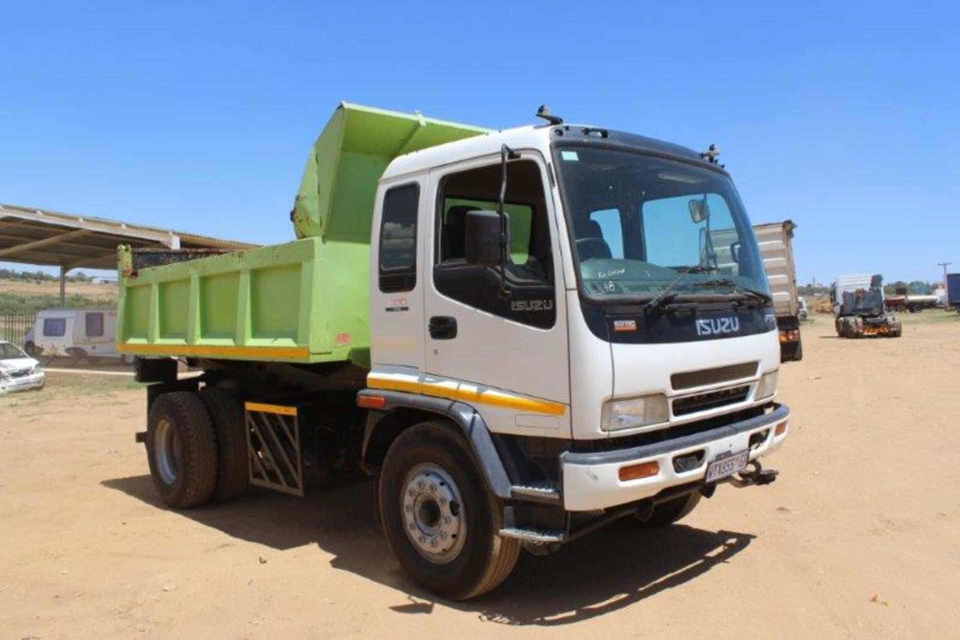 2008 ISUZU FTR 800 6 CUBE TIPPER