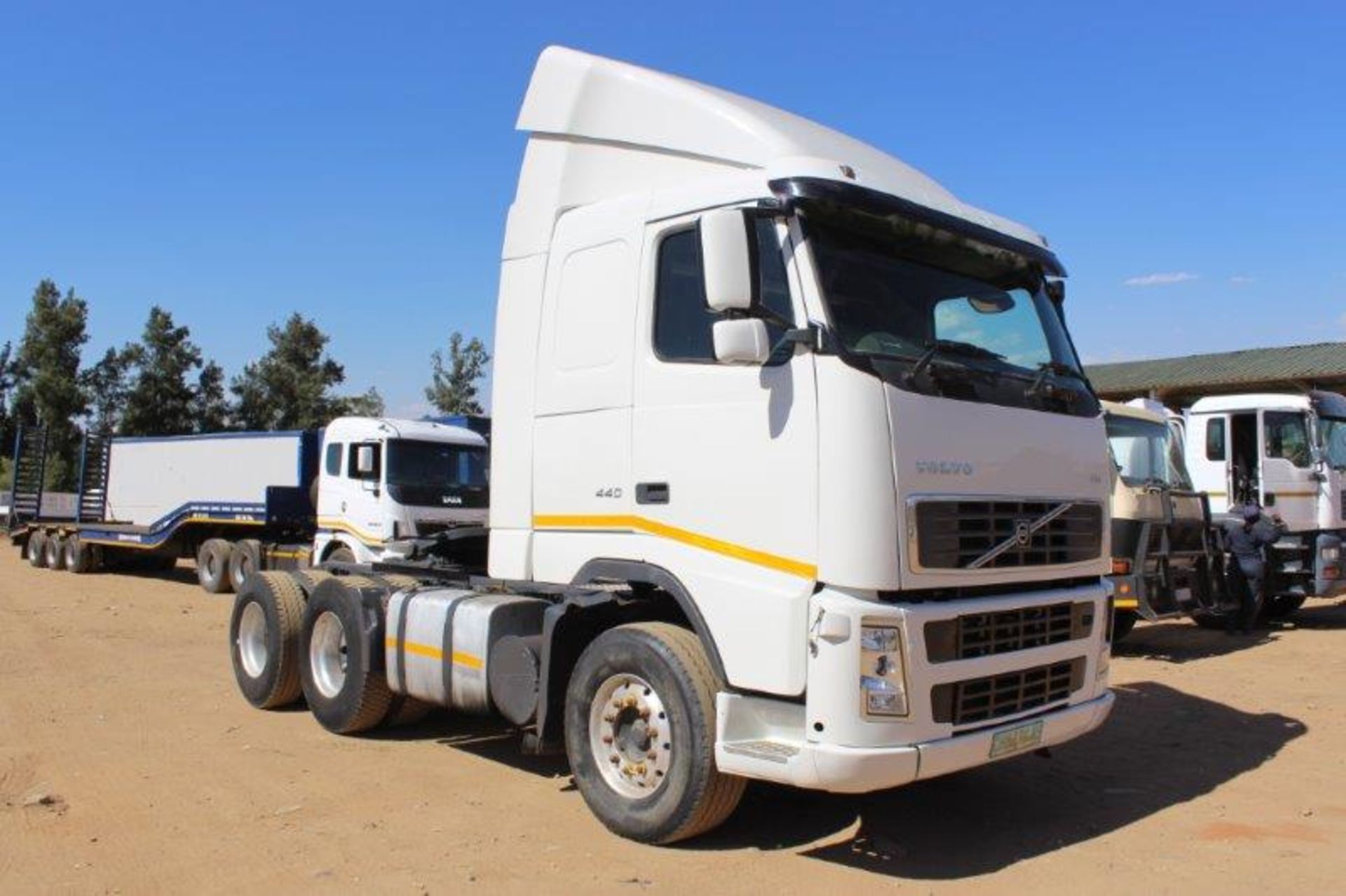 2007 VOLVO FH 440 DOUBLE AXLE