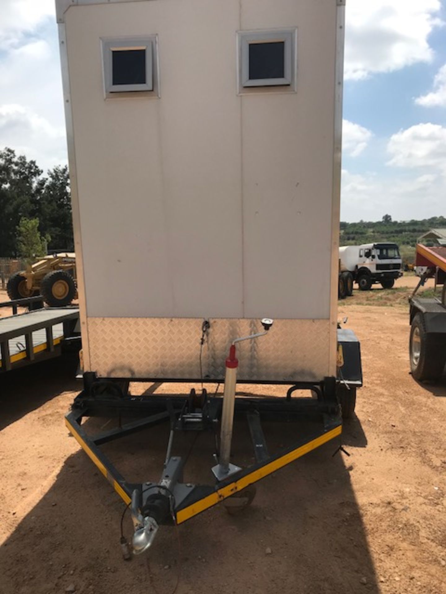 MOBILE TOILET MOUNTED ON TRAILER