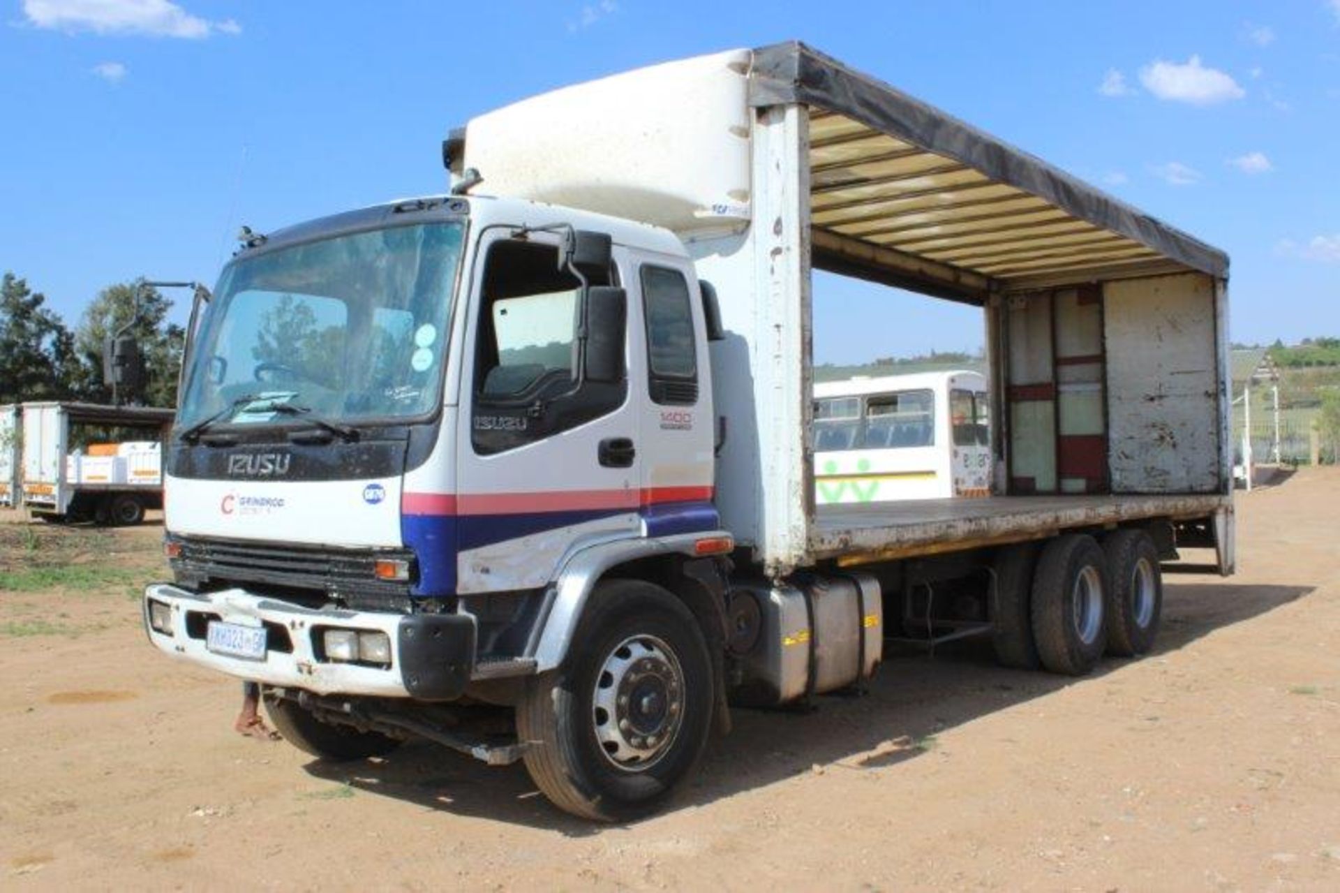 2008 ISUZU FVZ 1400 CURTAIN SIDE - Image 2 of 8