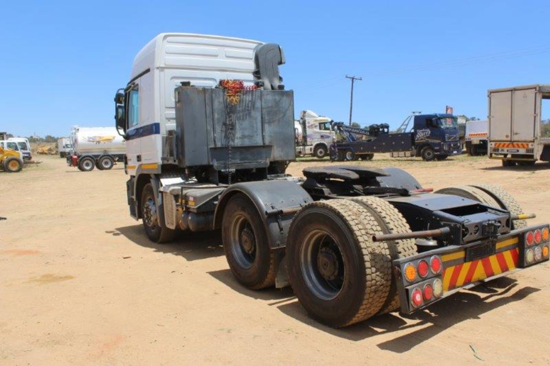 M/BENZ ACTROS 2648 HORSE - Image 3 of 8