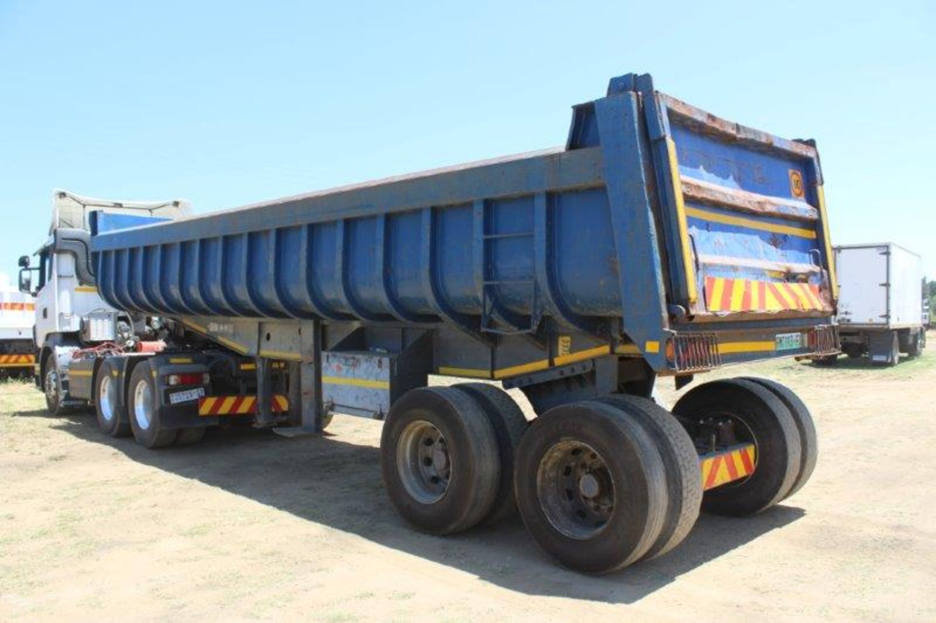 HENDRED FRAUHAUF TIPPER TRAILER COPELAN - Image 3 of 7