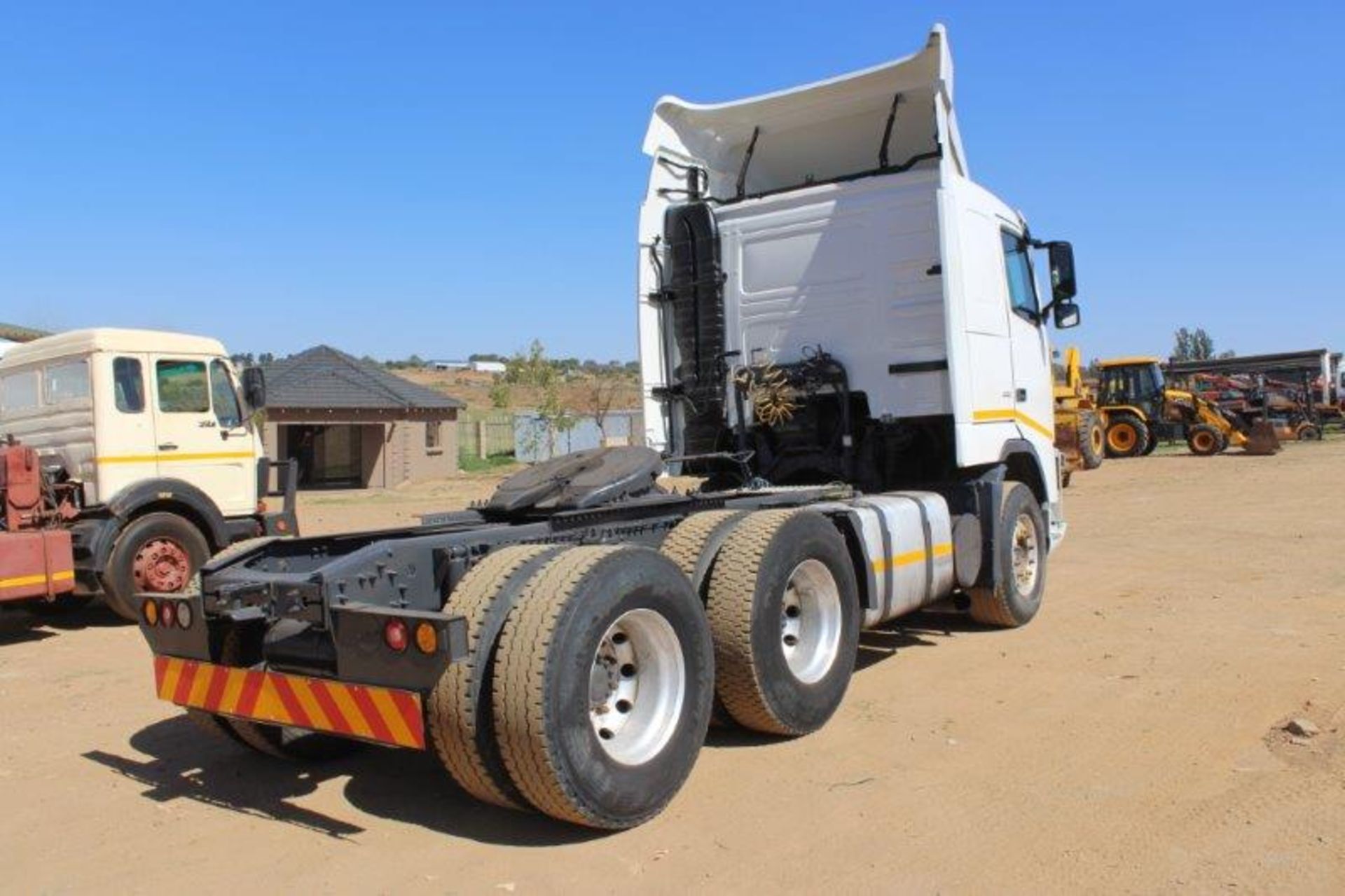 2007 VOLVO FH 440 DOUBLE AXLE - Image 4 of 8