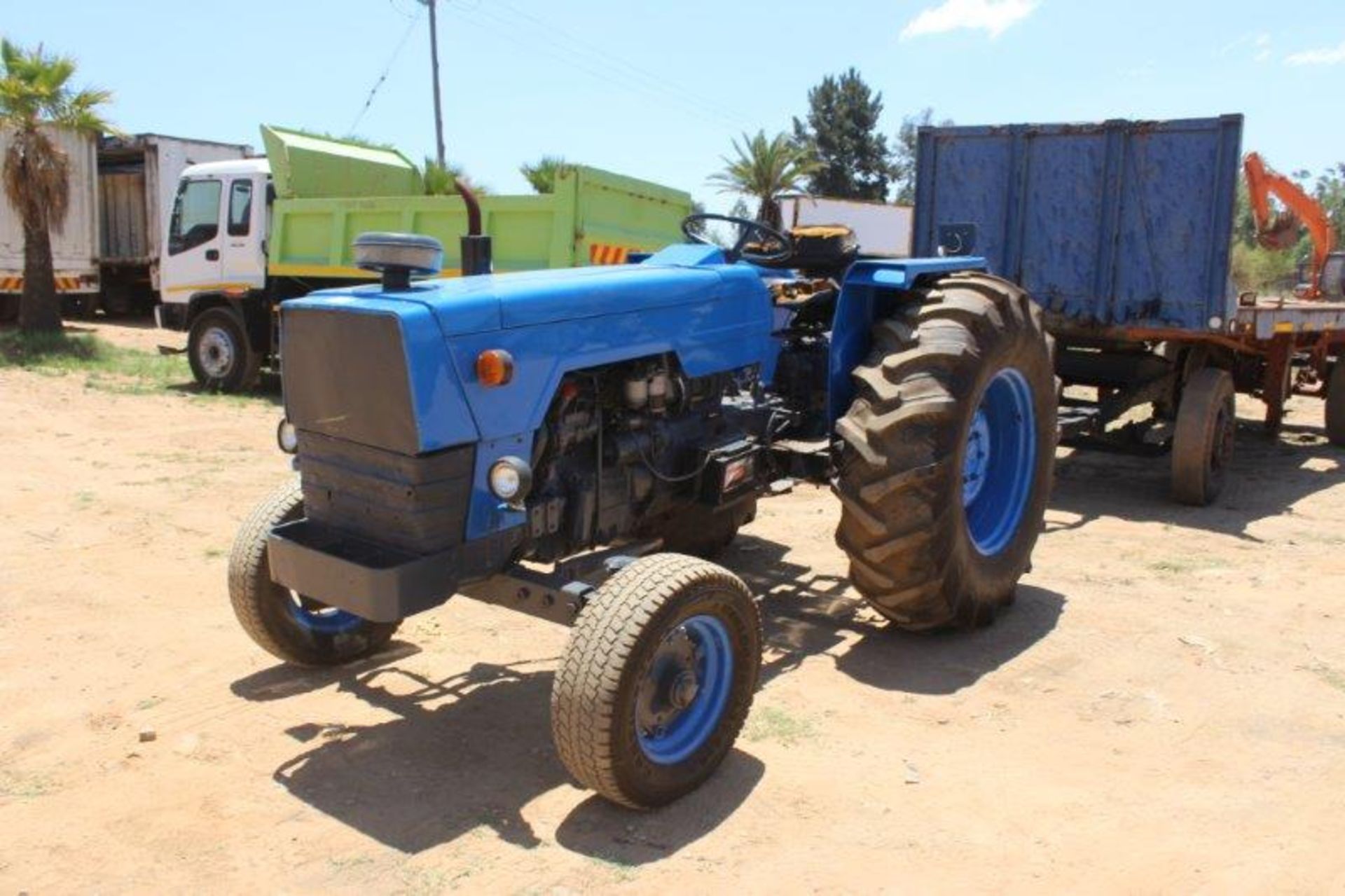 LANDINI R8000 TRACTOR - Image 2 of 7