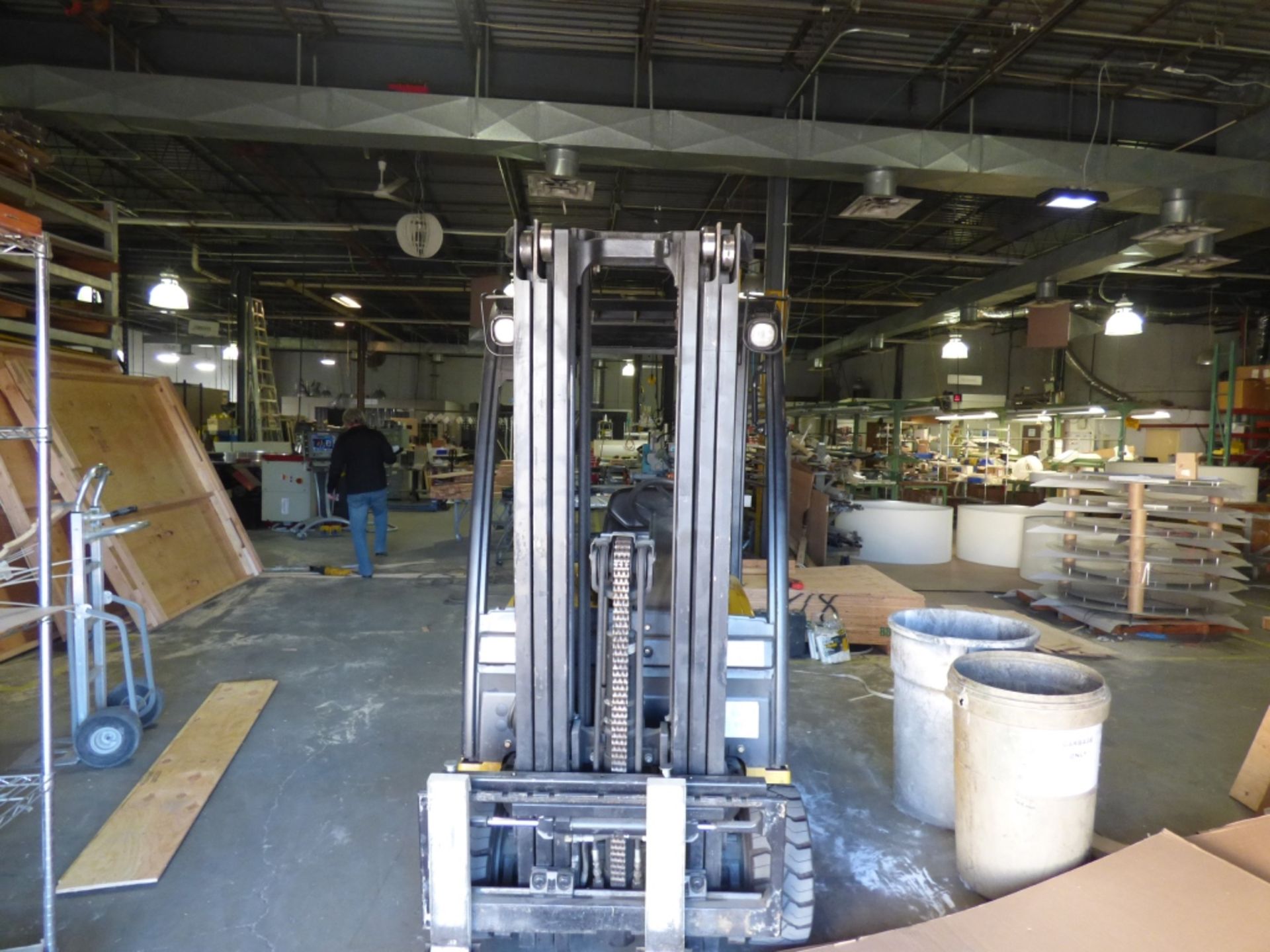 Yale Electric Forklift - Image 4 of 4
