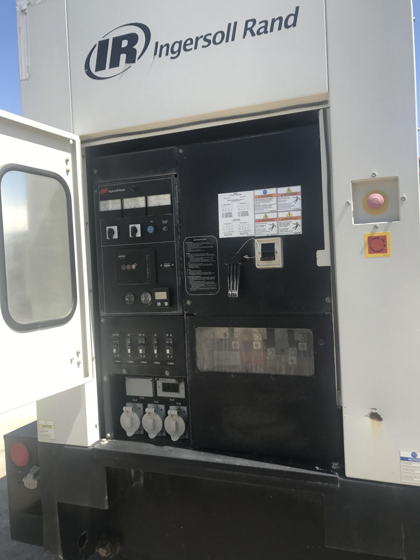 SEE VIDEO** 2012 INGERSOLL RAND G290 TRAILER MOUNTED DIESEL GENERATOR, CUMMINS DIESEL - Image 6 of 8