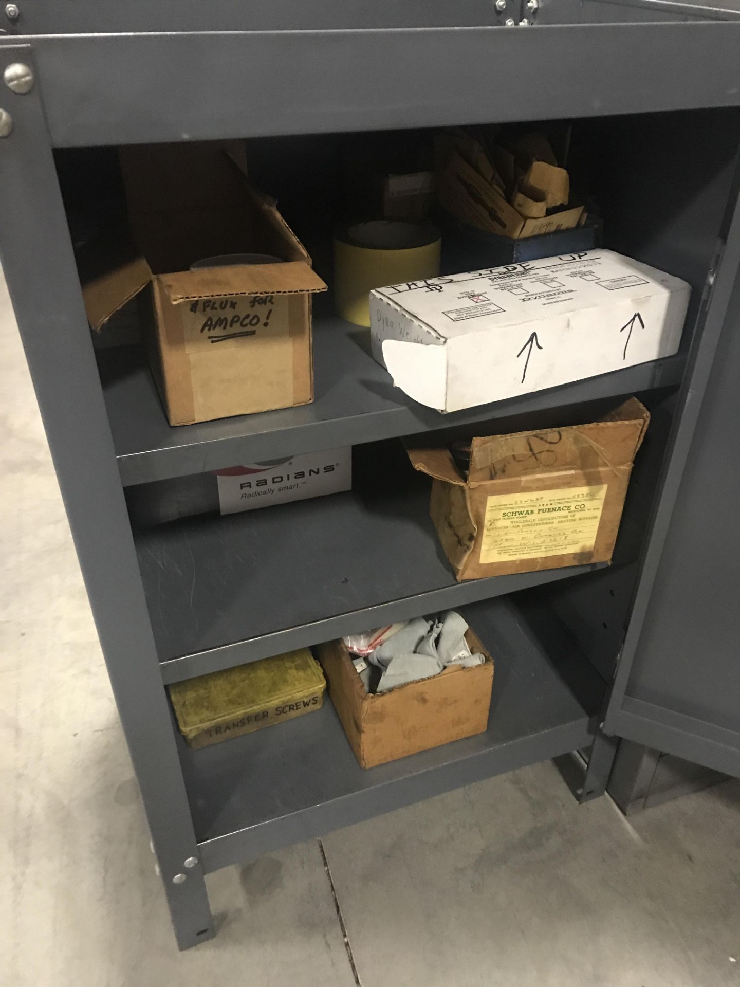 TOOL/STORAGE CABINET (GRAY) - Image 2 of 2