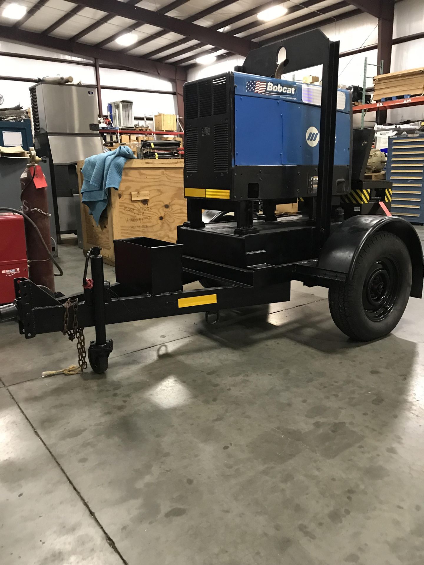 TRAILER MOUNTED MILLER BOBCAT WELDER/GENERATOR