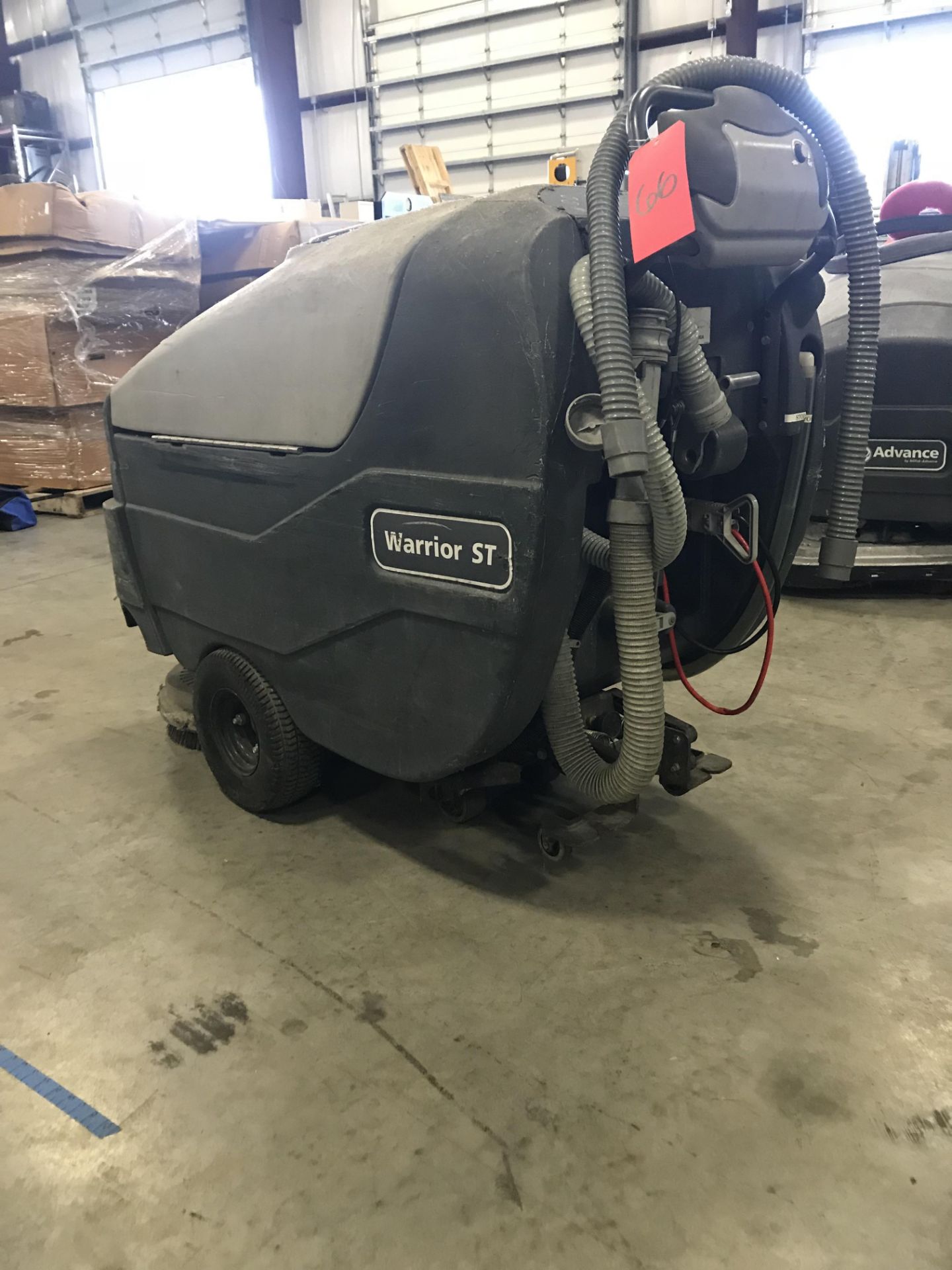 ADVANCE WARRIOR FLOOR SWEEPER/SCRUBBER