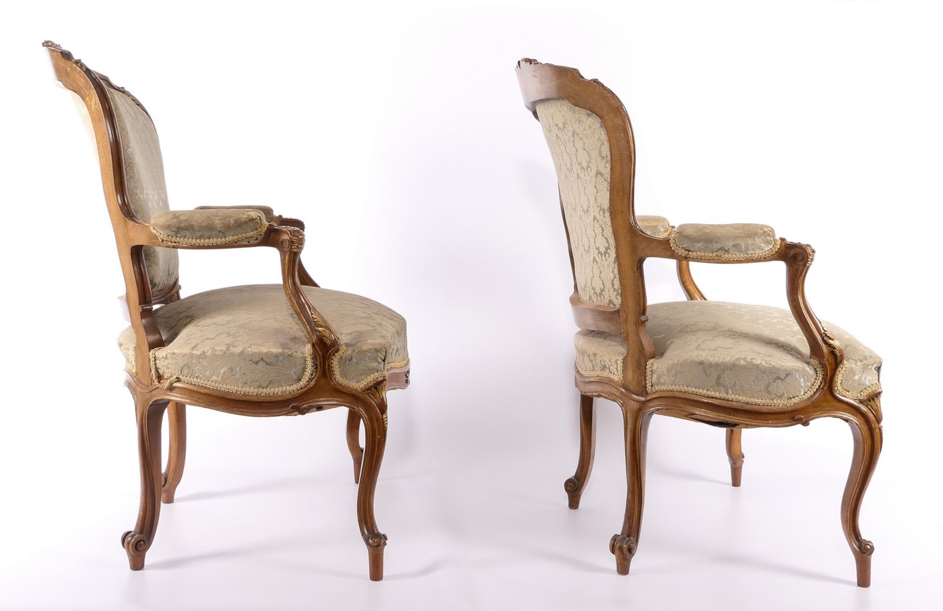 A pair of fine sculpted rococo style fauteuils, beachwood, the sculpture gilt, H 96 - W 63 - D 69, - Bild 4 aus 10