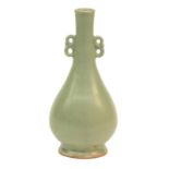 A Chinese celadon ground bottle vase, crab claw crackleware, H 23,5 cm
