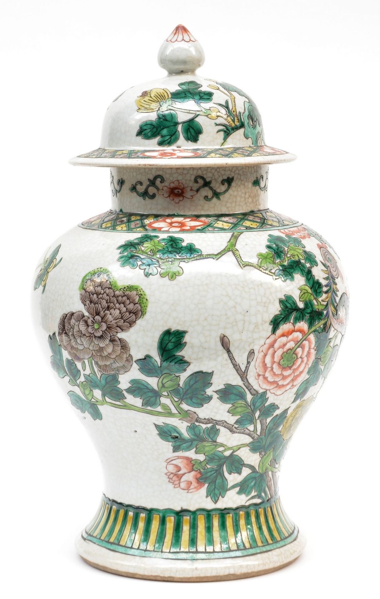 A Chinese famille verte stoneware vase with cover, marked, 19thC, H 48 cm (wooden base included) - Bild 4 aus 15