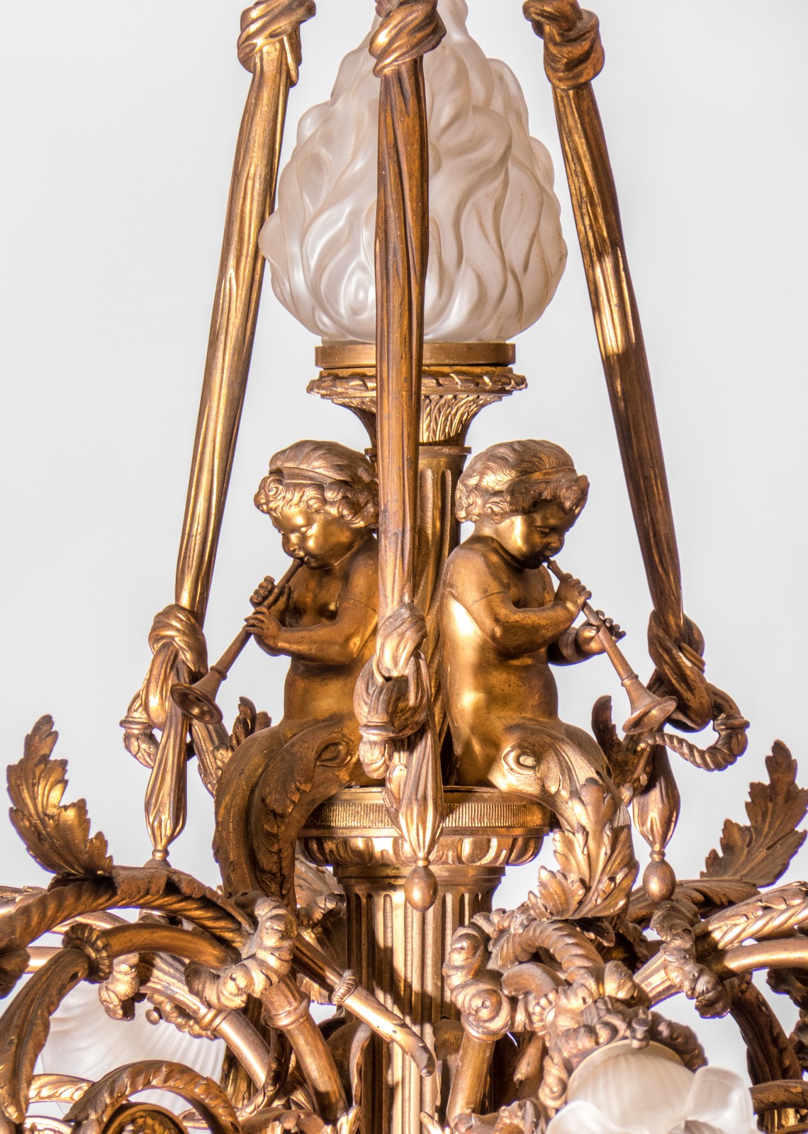 An exceptional neoclassical bronze chandelier, ca. 1910, H 138 - Diameter 103 cm - Image 2 of 5