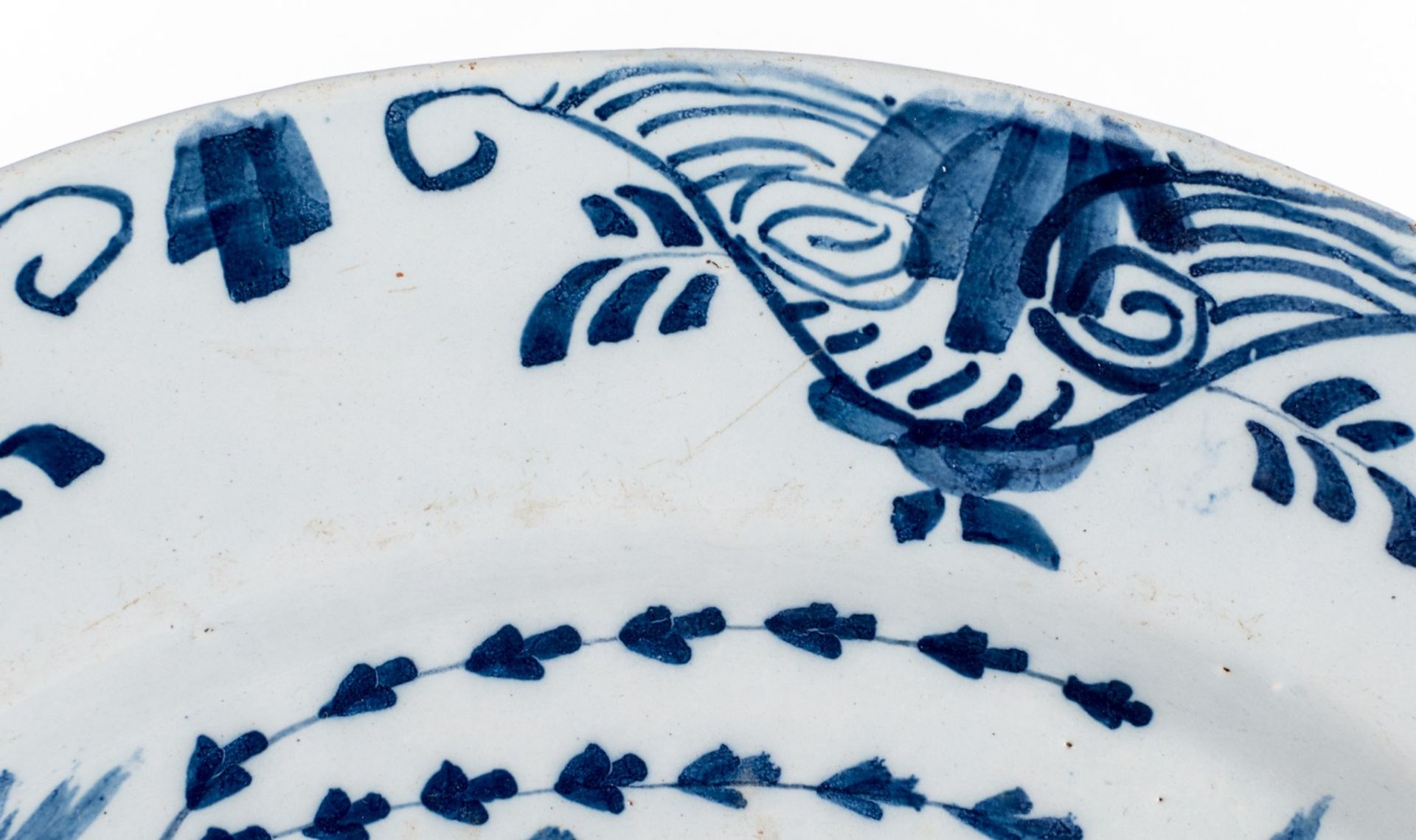 A pair of 18thC tin glazed and bleu decorated Dutch Delftware plates, (the usual glaze flaking to - Image 10 of 16