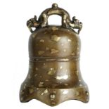 A 17thC/18thC Chinese bronze gold splash bell, the handle dragon relief decorated, H 24 cm