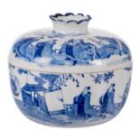 A Chinese blue and white bowl and cover, overall decorated with an animated scene, H 16,5 - Diameter