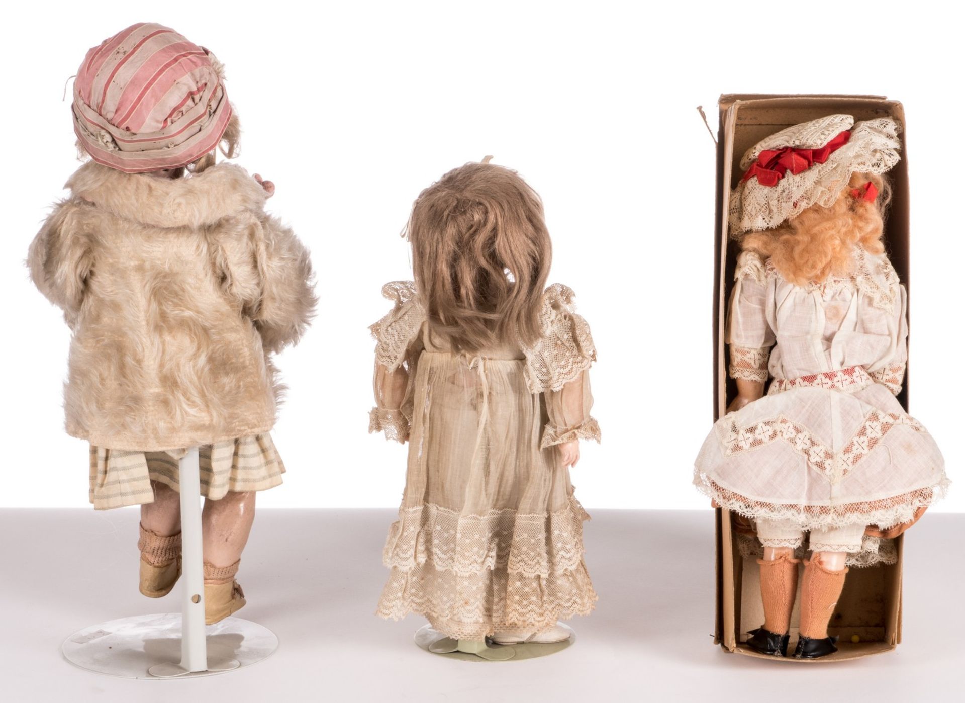 Three dolls: 'Bébé ideal', Armand Marseille 1894, with original clothing and box, about 1900; - Image 2 of 10